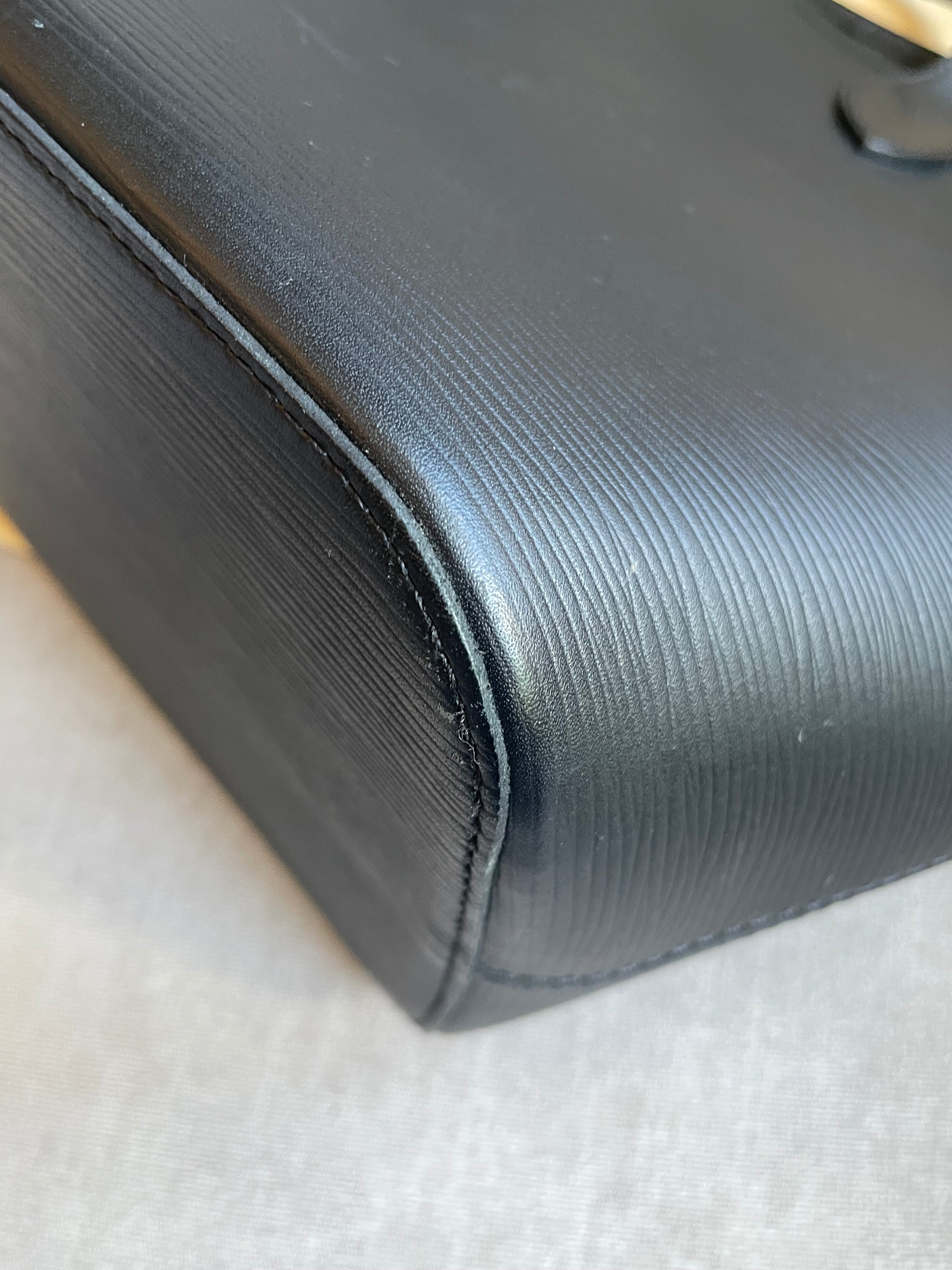 Louis Vuitton Neverfull MM Black Epi Leather (RRP £1,740)