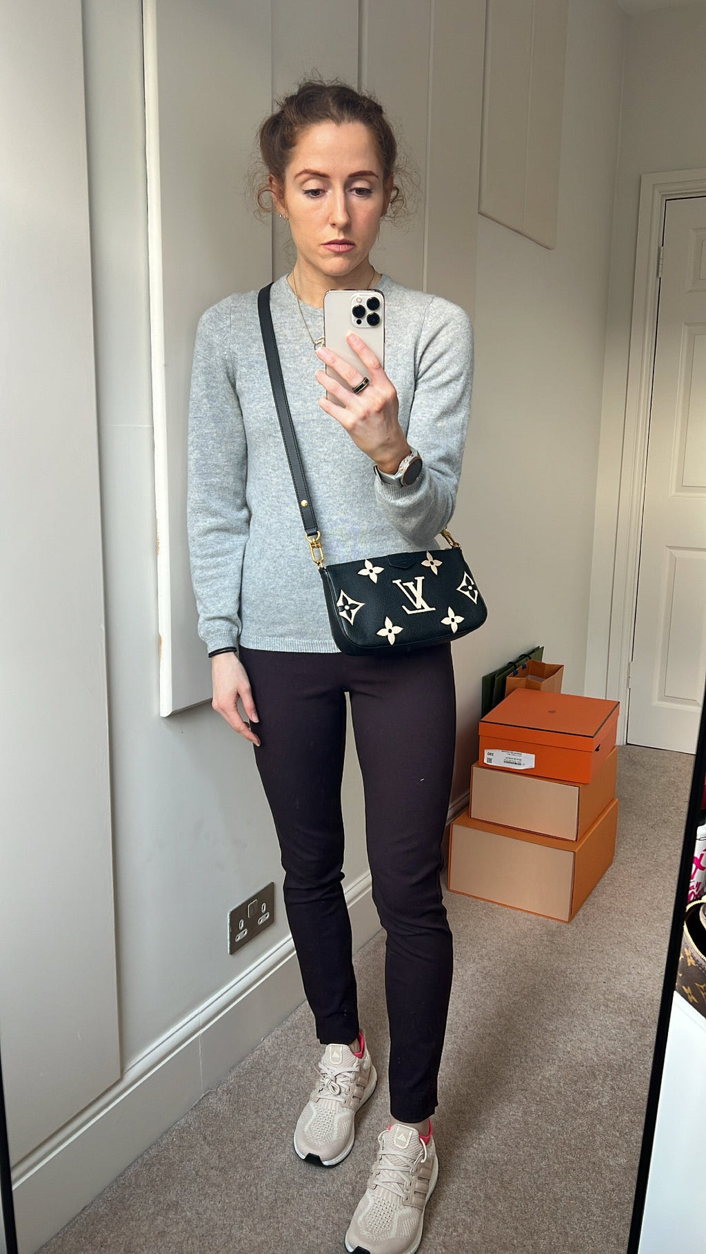 Louis Vuitton Multi Pochette Accessoires Black Beige Empreinte (RRP £2120)