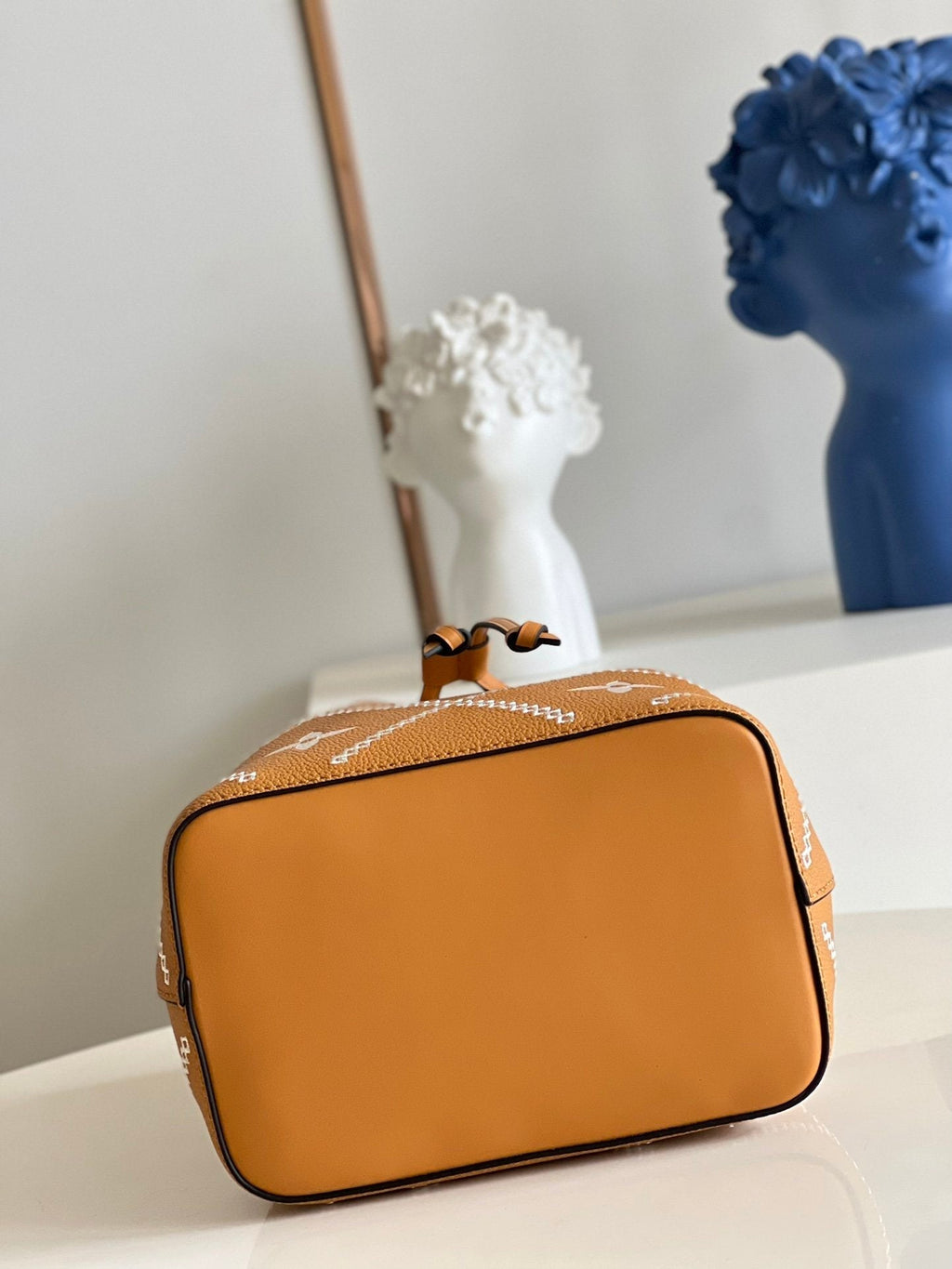 Louis Vuitton NeoNoe MM Bag