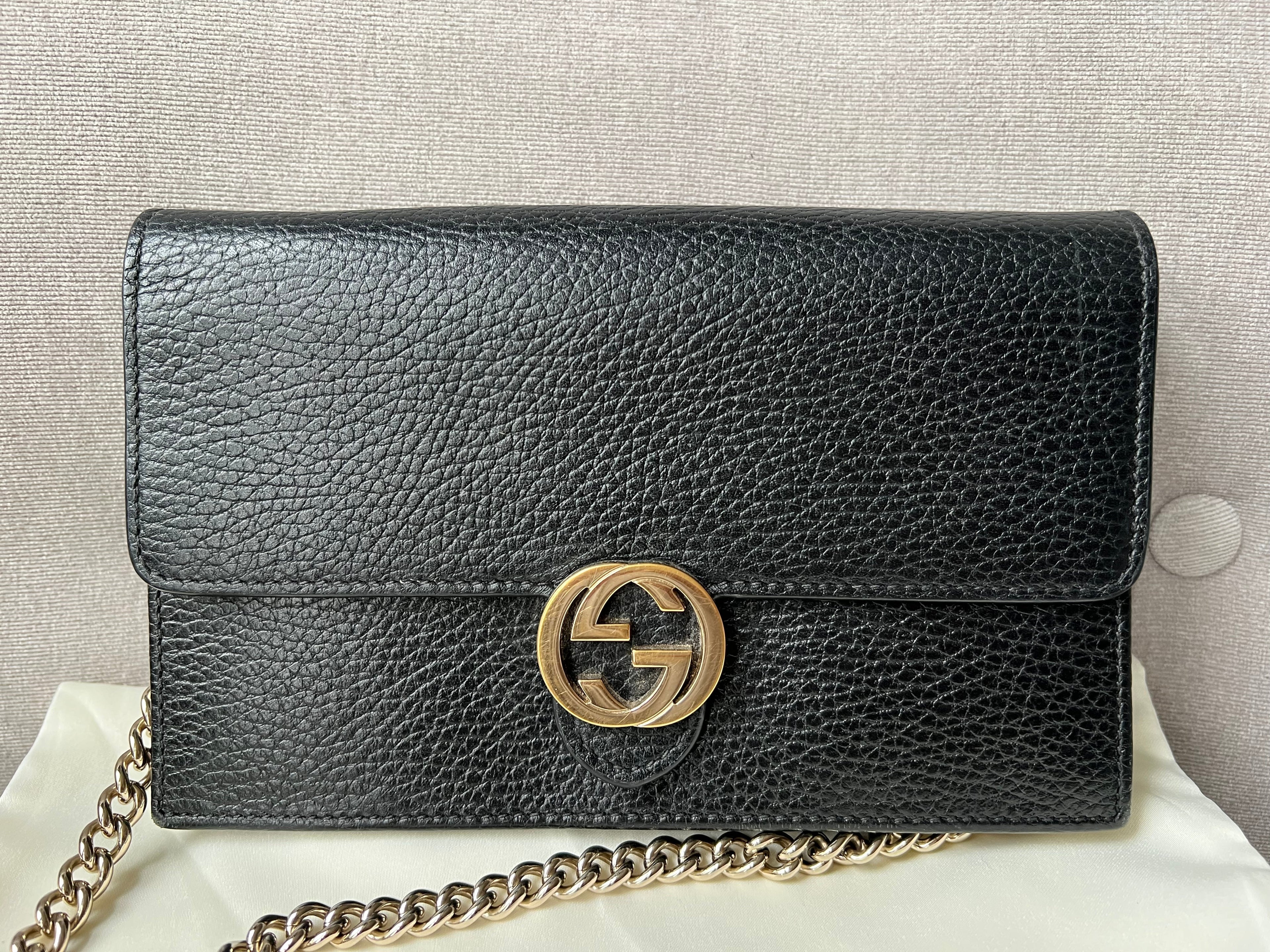 Gucci Black Interlocking Chain Wallet