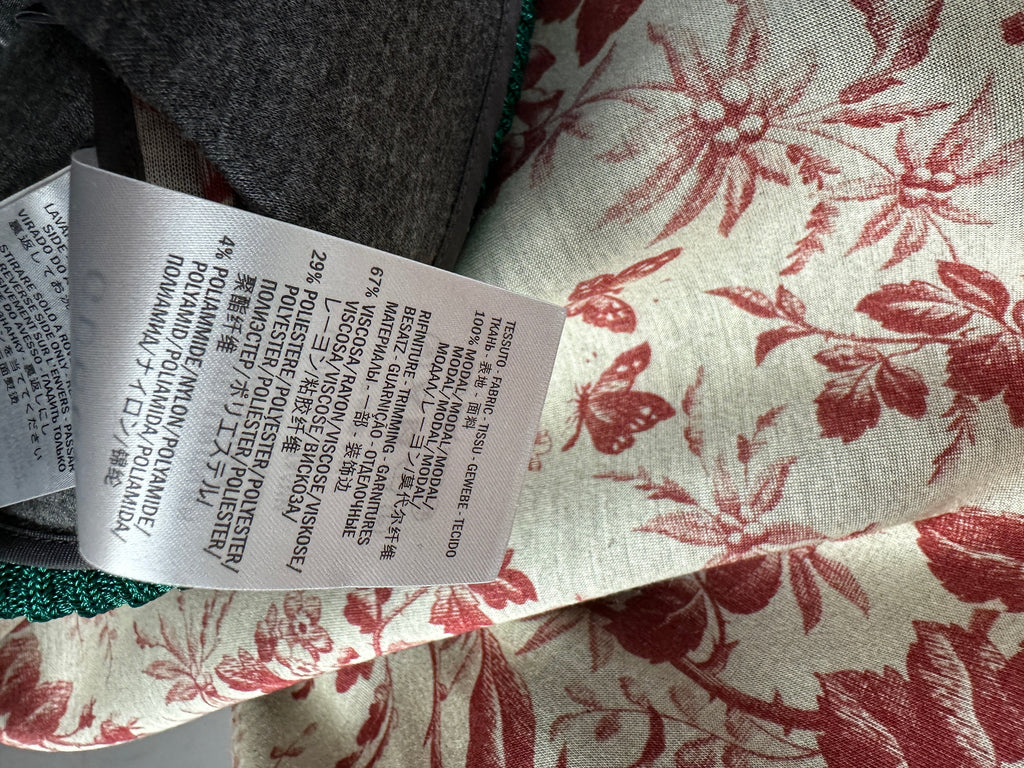 Gucci Red and Beige Floral Jumper with Metallic Red and Green Trim Size M (UK 10-12)