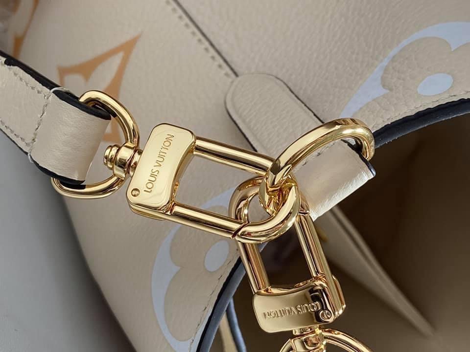 Louis Vuitton NeoNoe BB Bag