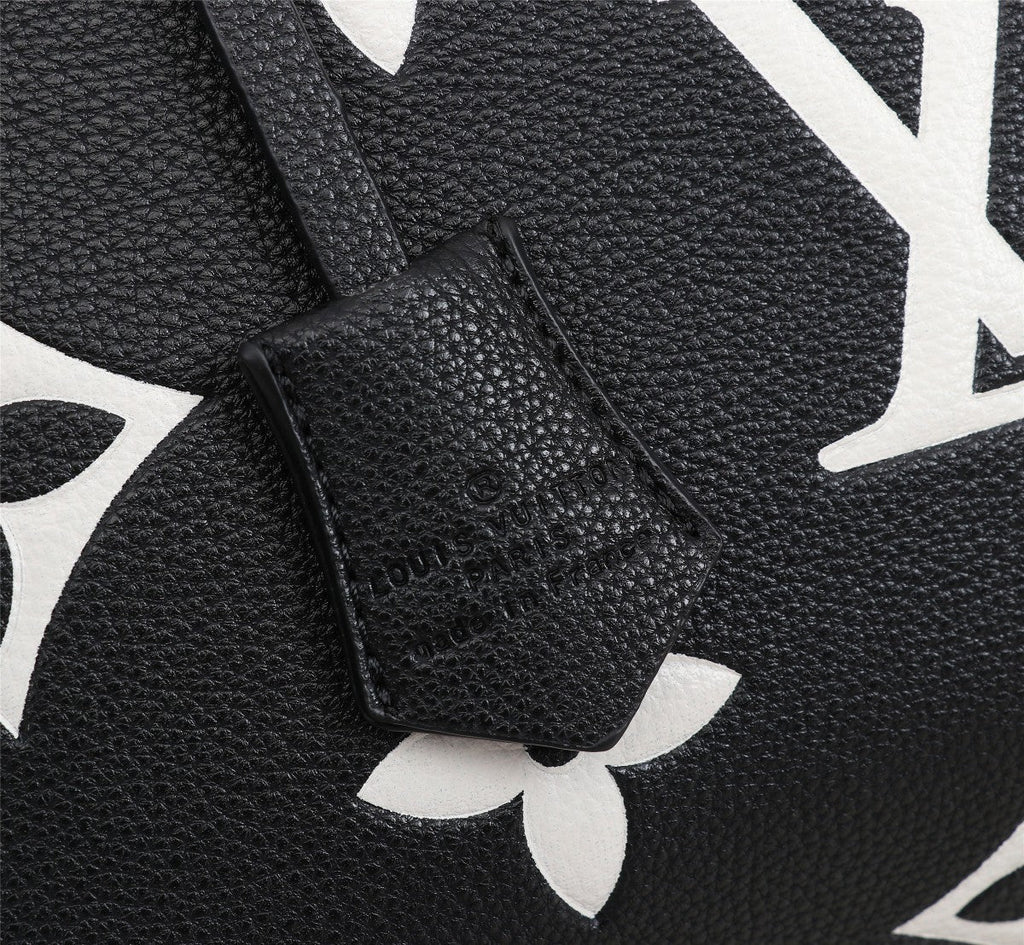 Louis Vuitton Montaigne BB Bag