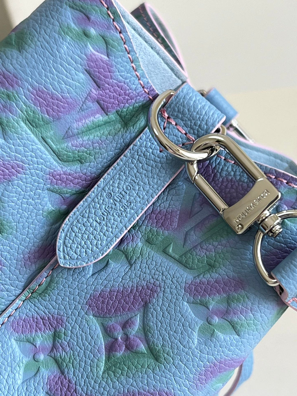Louis Vuitton NeoNoe BB Bag