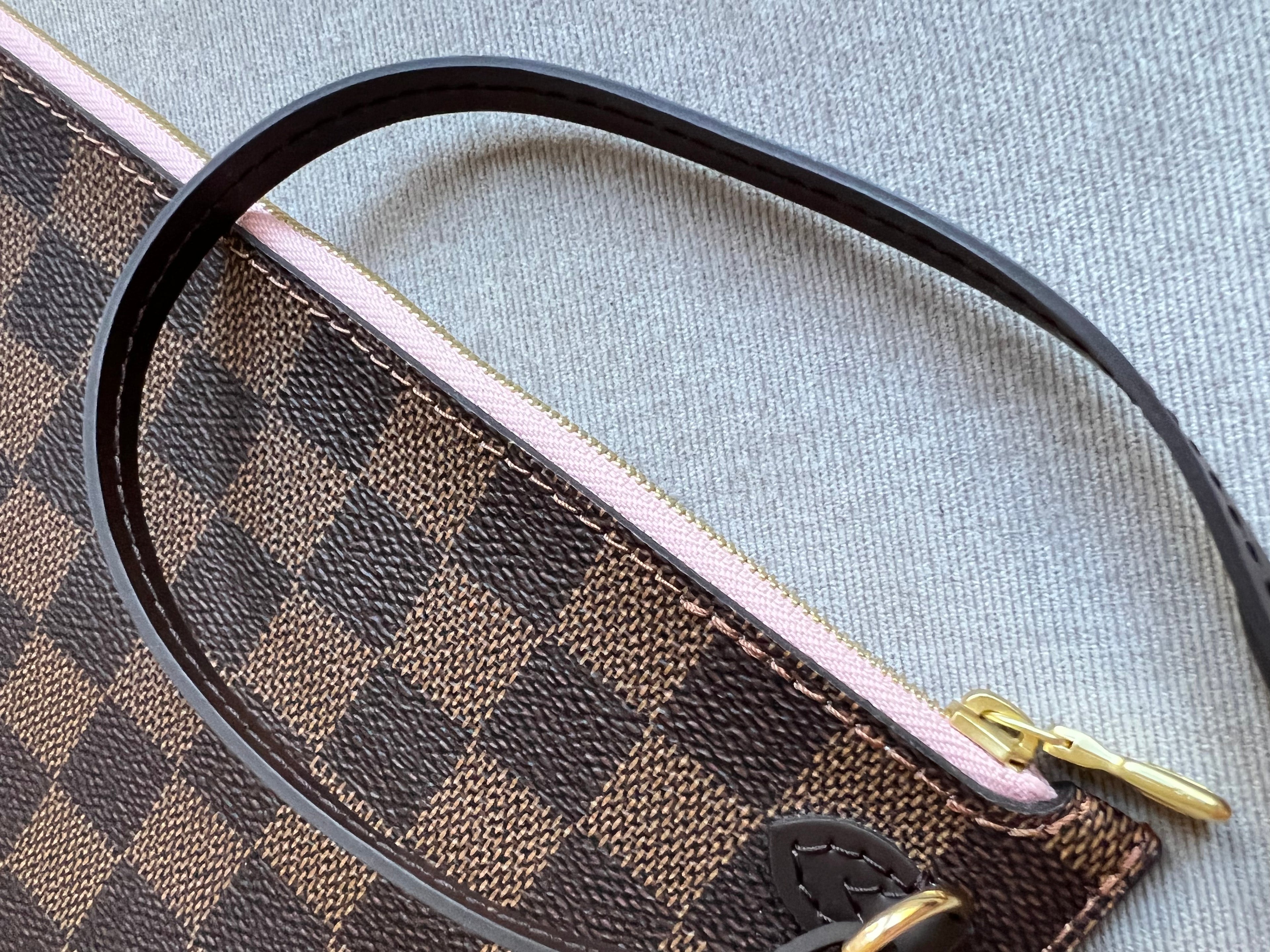 Louis Vuitton Pouch (from Neverfull MM) in Damier Ebene