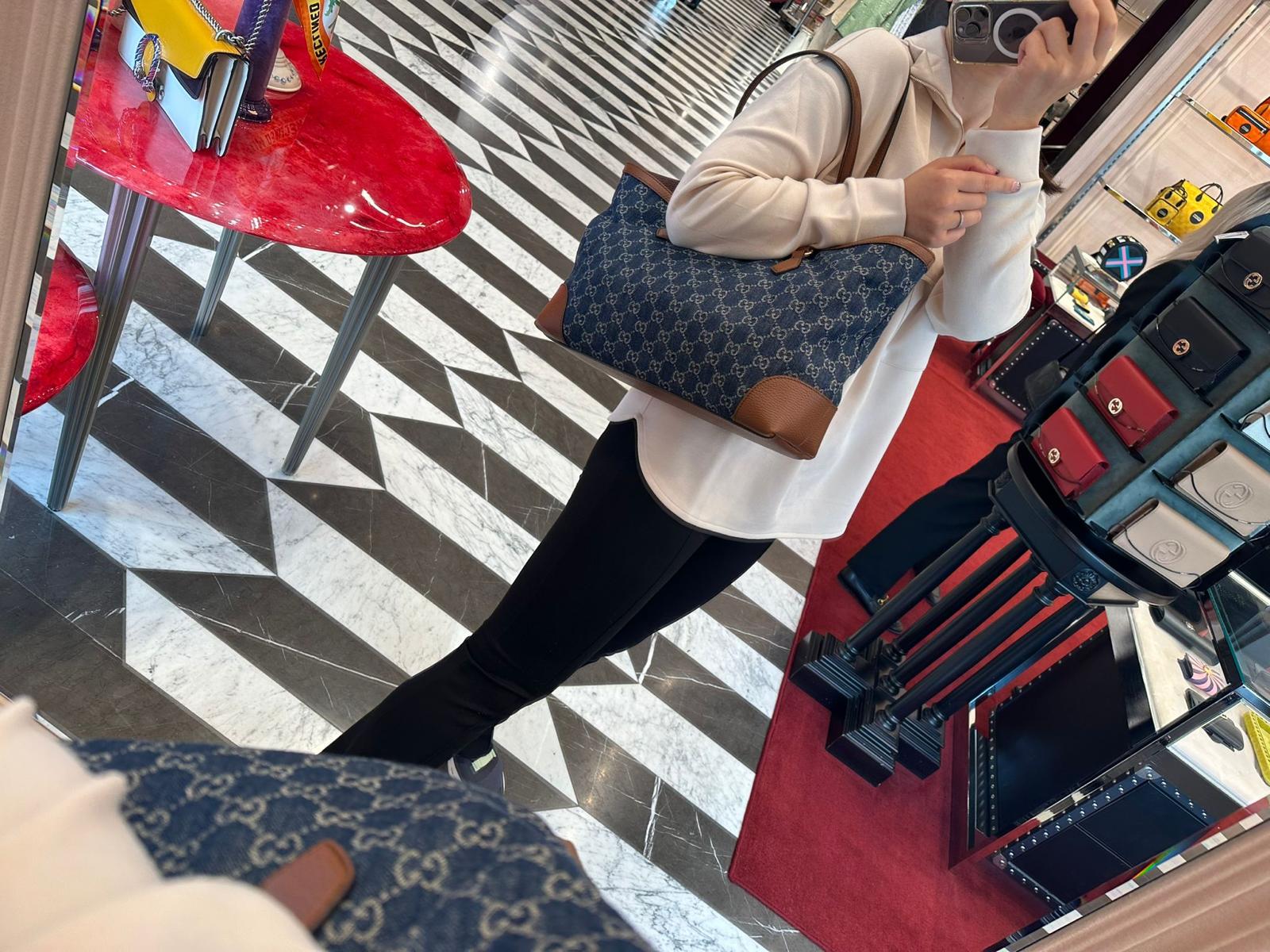 PreOrder Gucci GG denim shopping tote