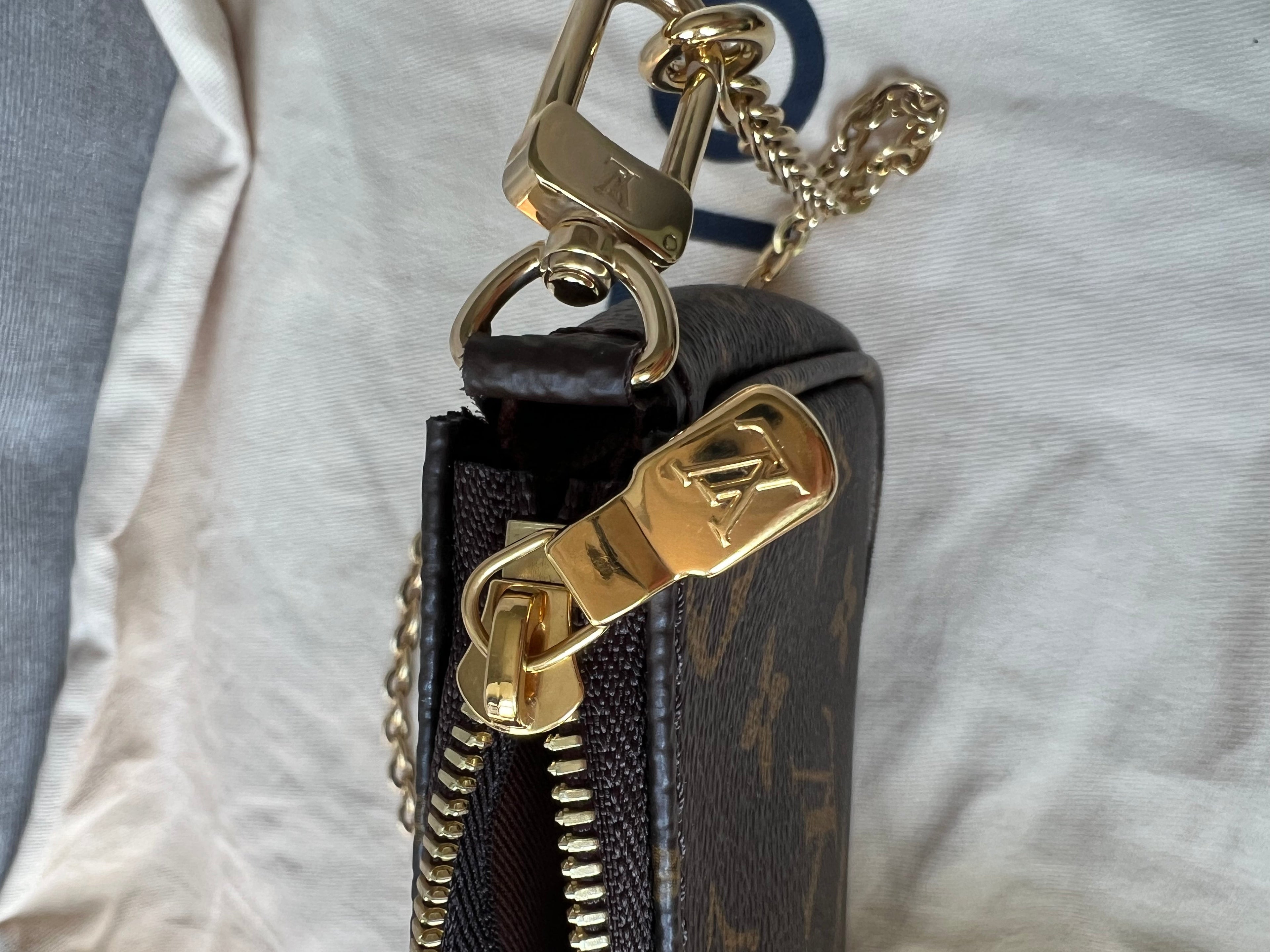 Louis Vuitton Multi Pochette Accessoires Rose Chiaro (RRP £1830)