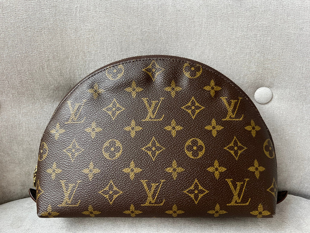 Louis Vuitton Trousse Demi Ronde Monogram