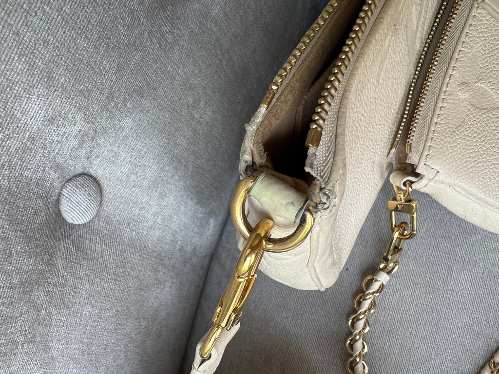 Louis Vuitton Multi Pochette Accessoires Creme Empreinte (RRP £2110)