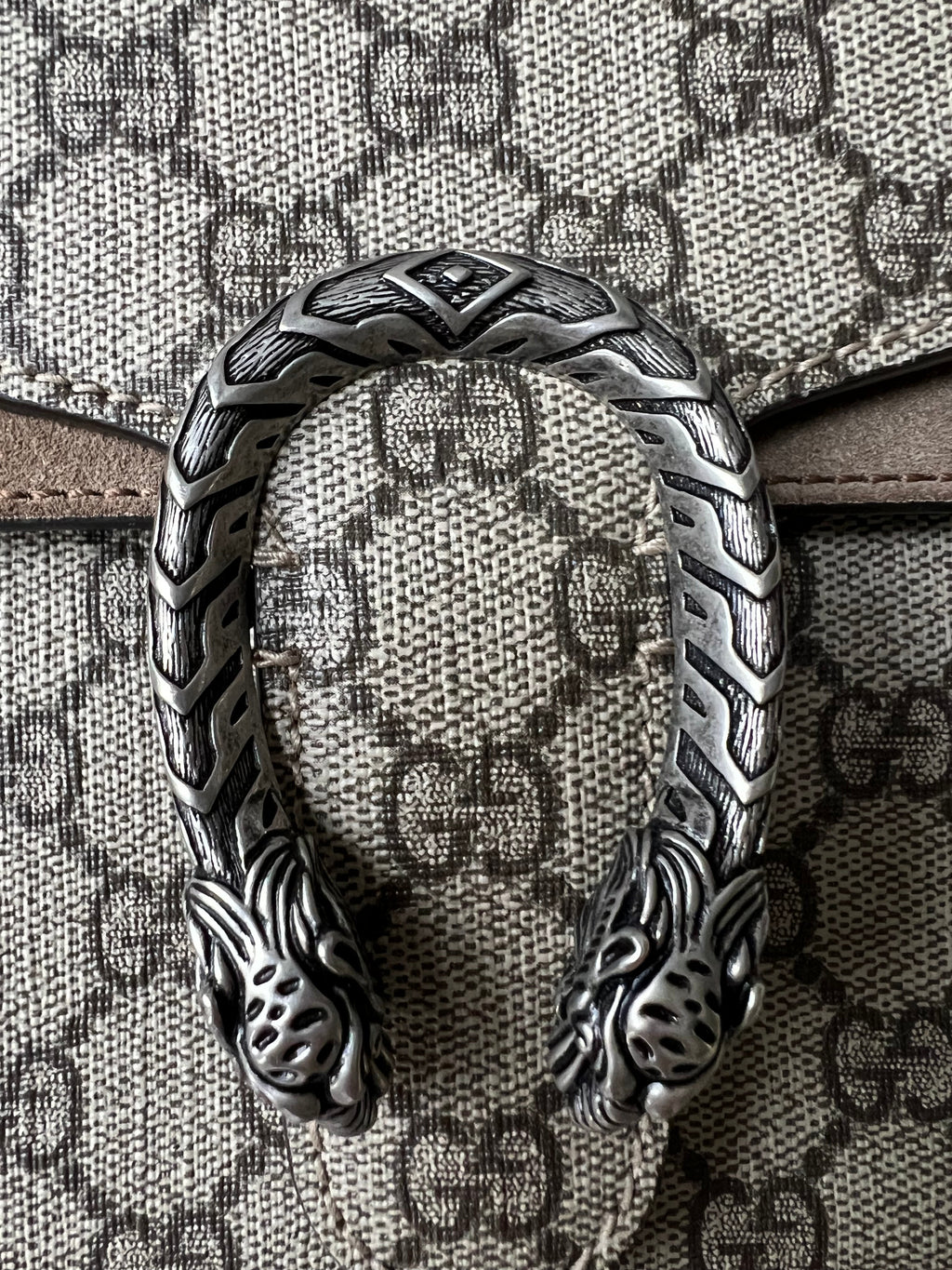Gucci Dionysus GG Supreme Mini Shoulder Bag