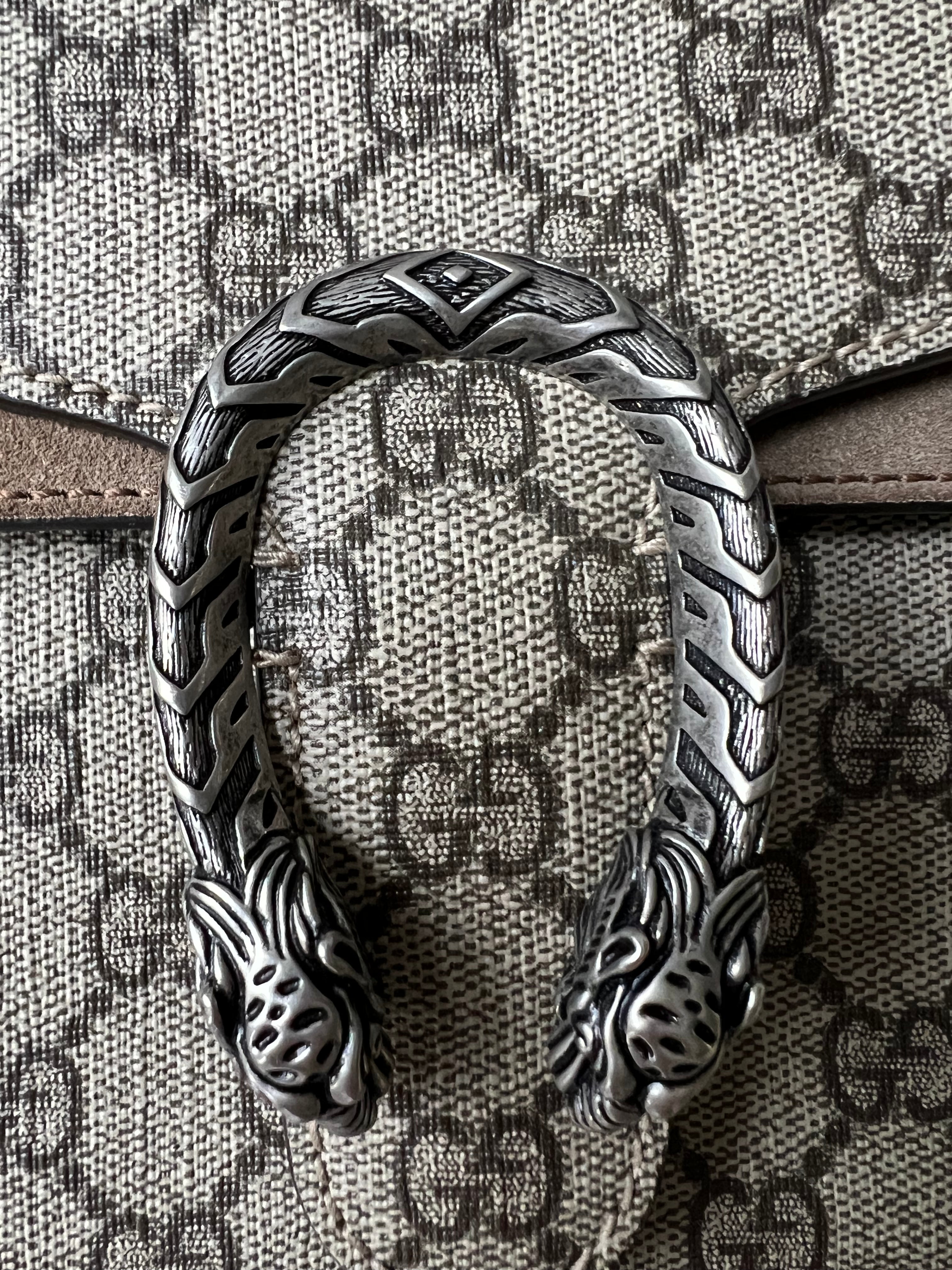 Gucci Dionysus GG Supreme Mini Shoulder Bag