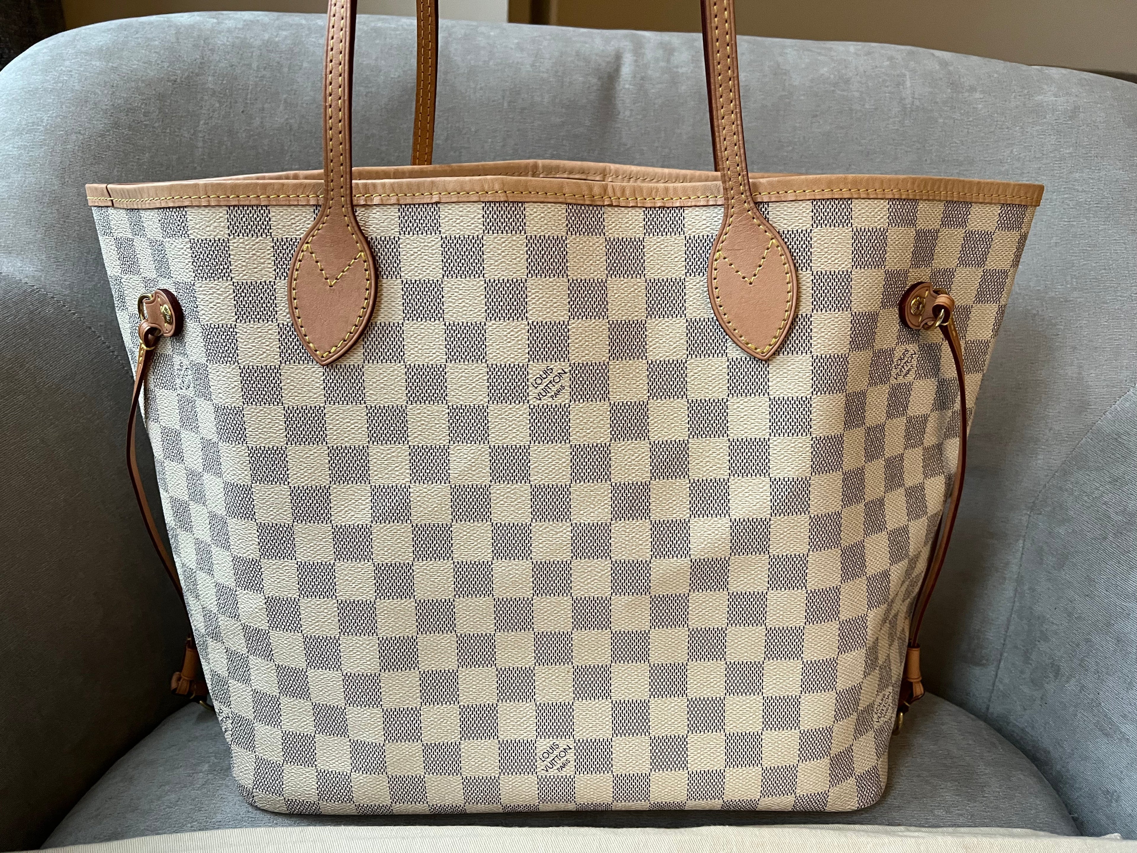 Louis Vuitton Neverfull MM  Damier Azur (RRP £1,410)