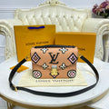 Louis Vuitton Pochette Metis Bag