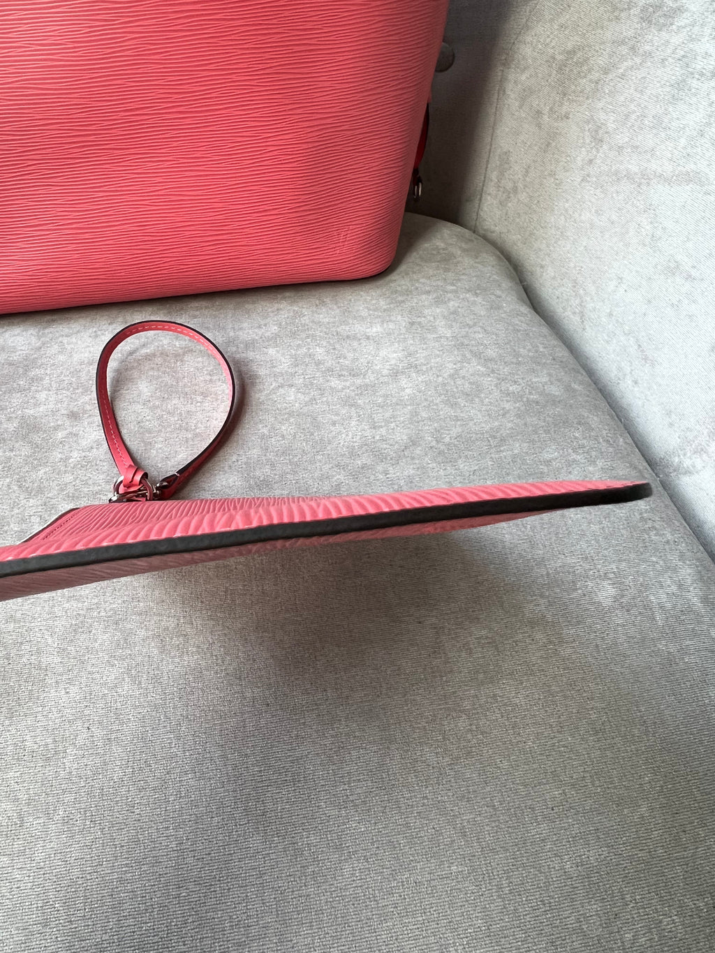 Louis Vuitton Neverfull MM Coral Epi Leather (RRP £1,740)