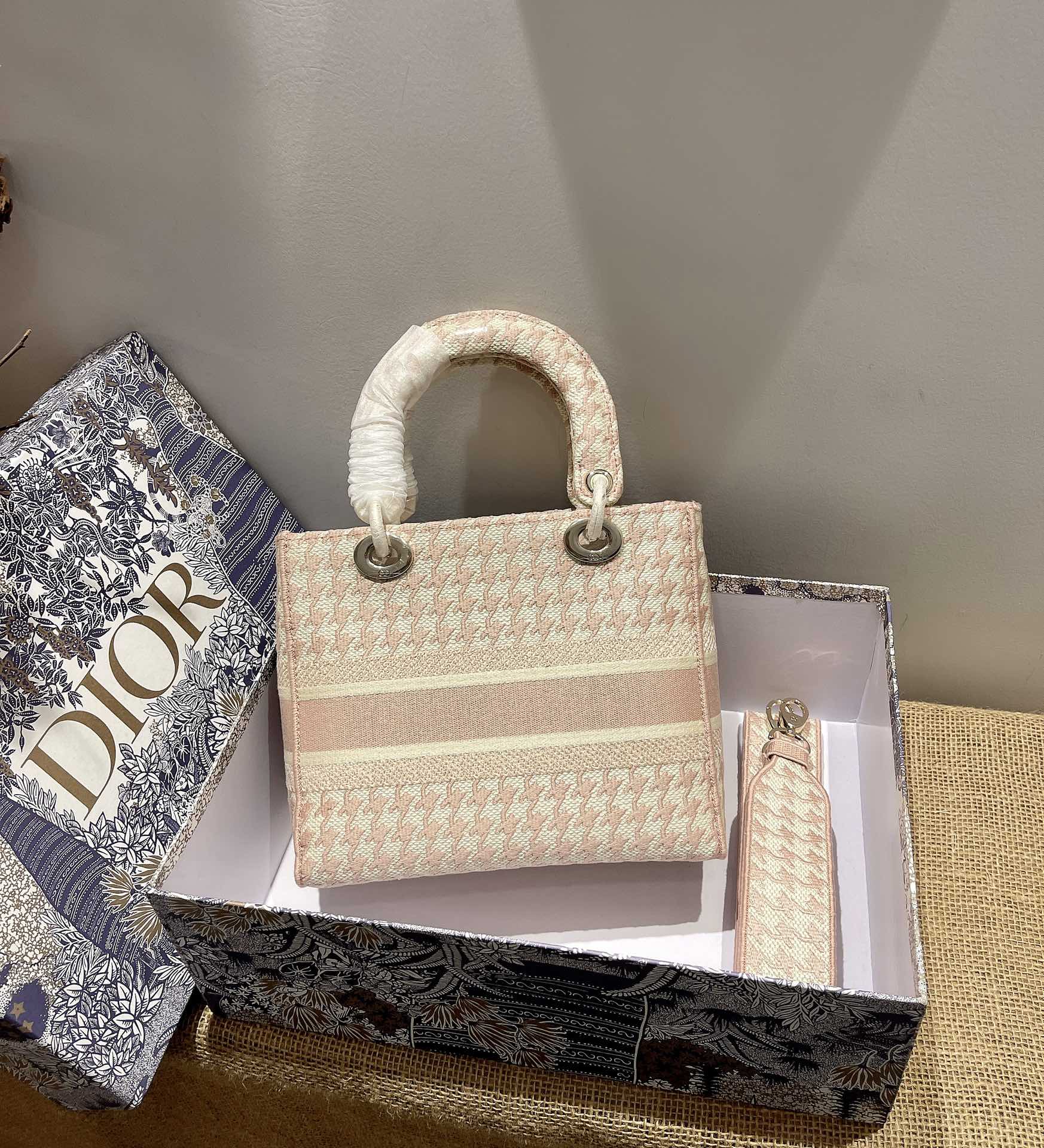 Christian Dior Medium Lady D Lite Bag