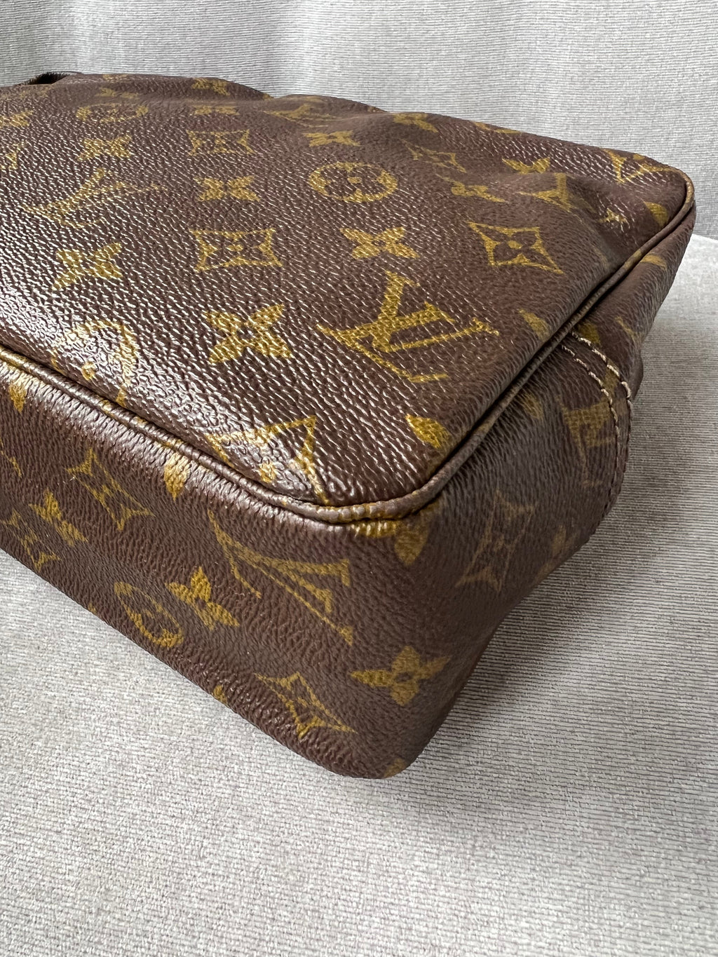 Louis Vuitton Vintage Trousse 28 Monogram