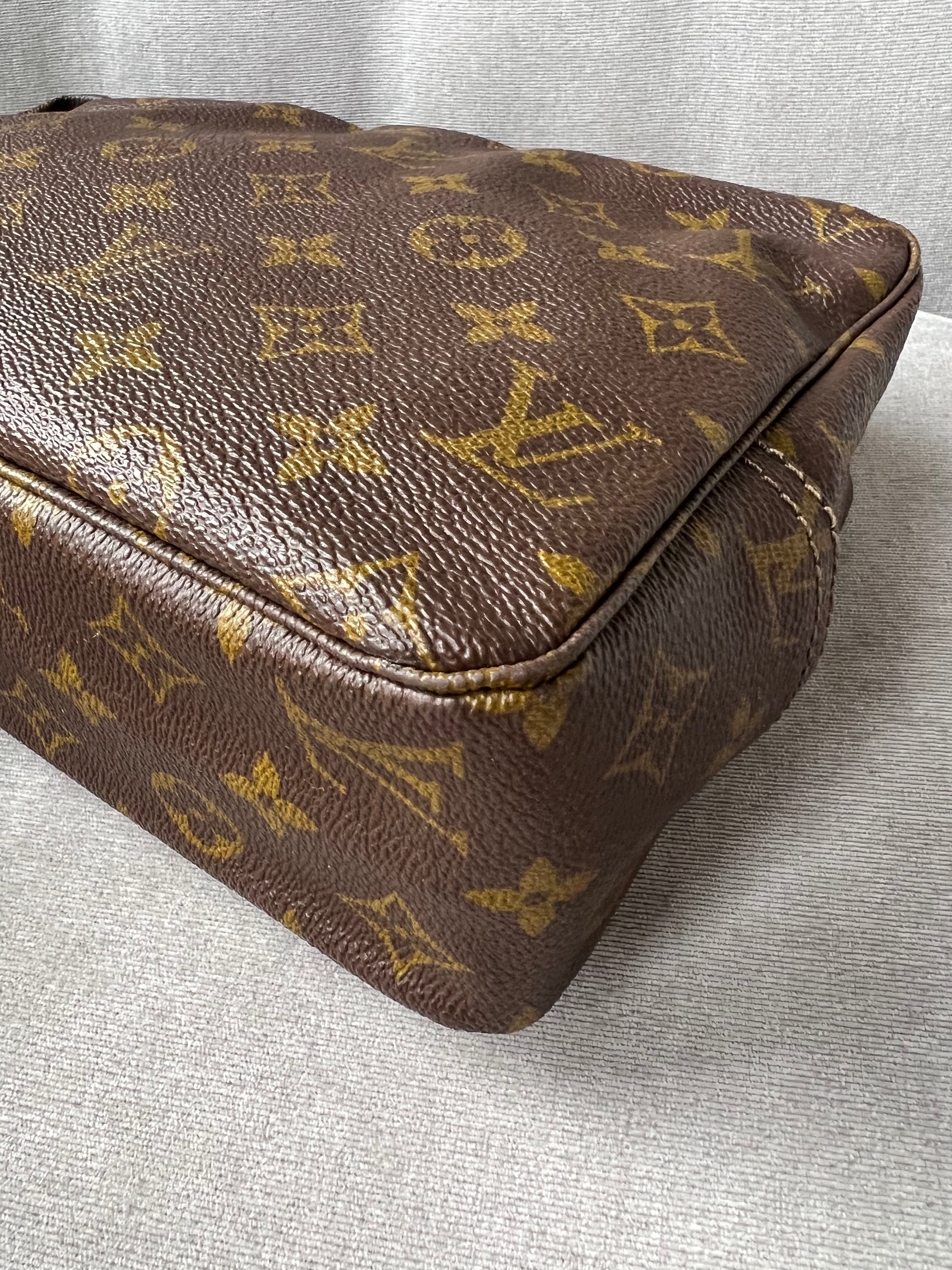 Louis Vuitton Vintage Trousse 28 Monogram
