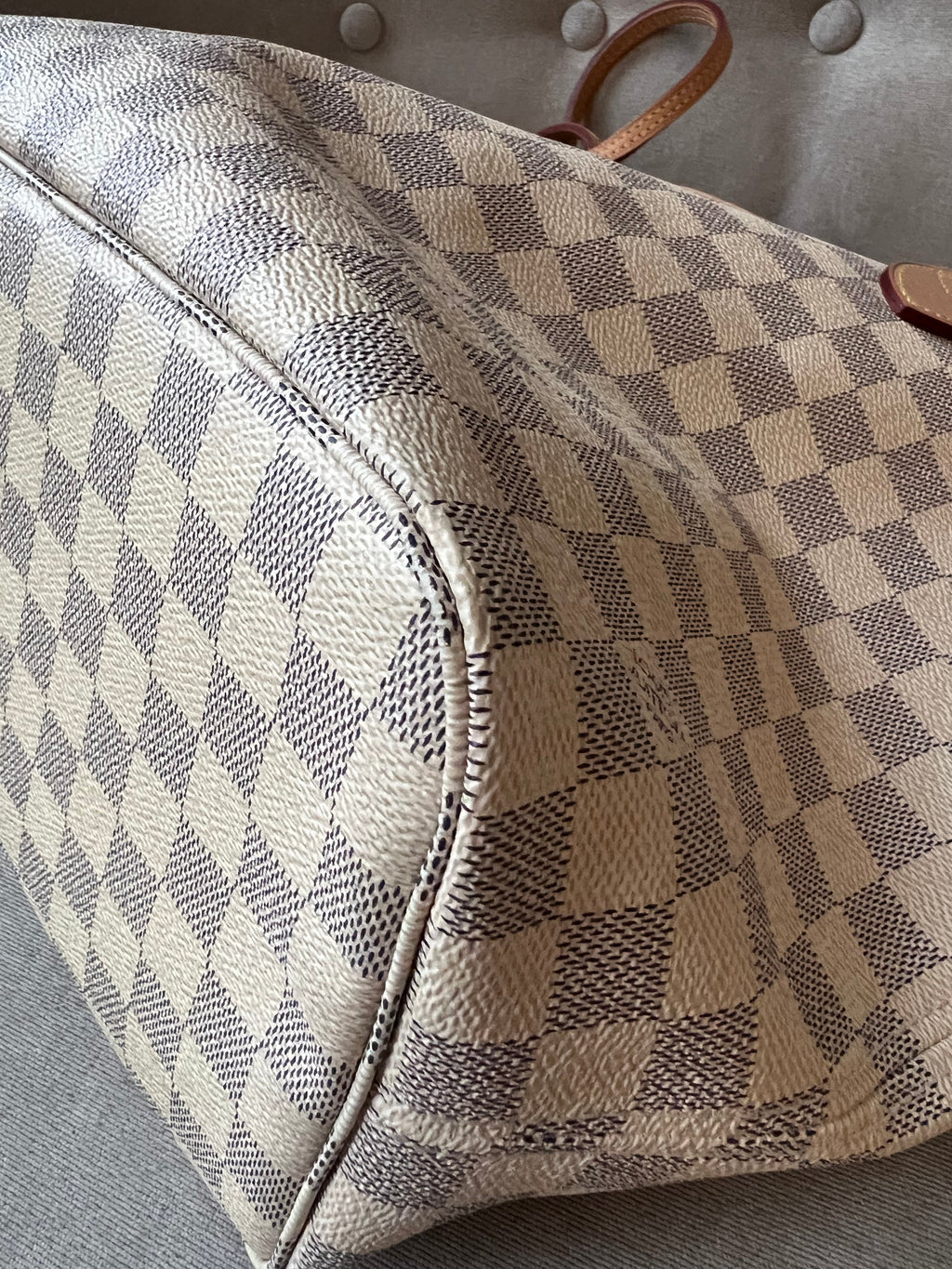 Louis Vuitton Neverfull MM  Damier Azur (RRP £1,410)