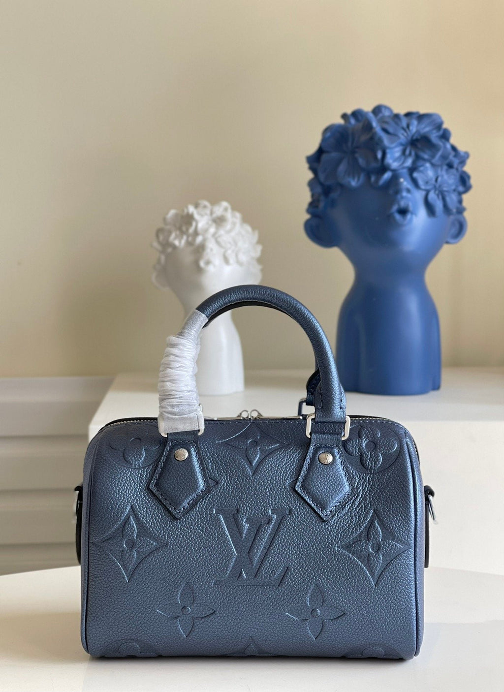 Louis Vuitton Speedy Bandouliere 20 Bag