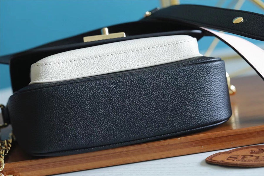 Louis Vuitton Lockme Tender Bag