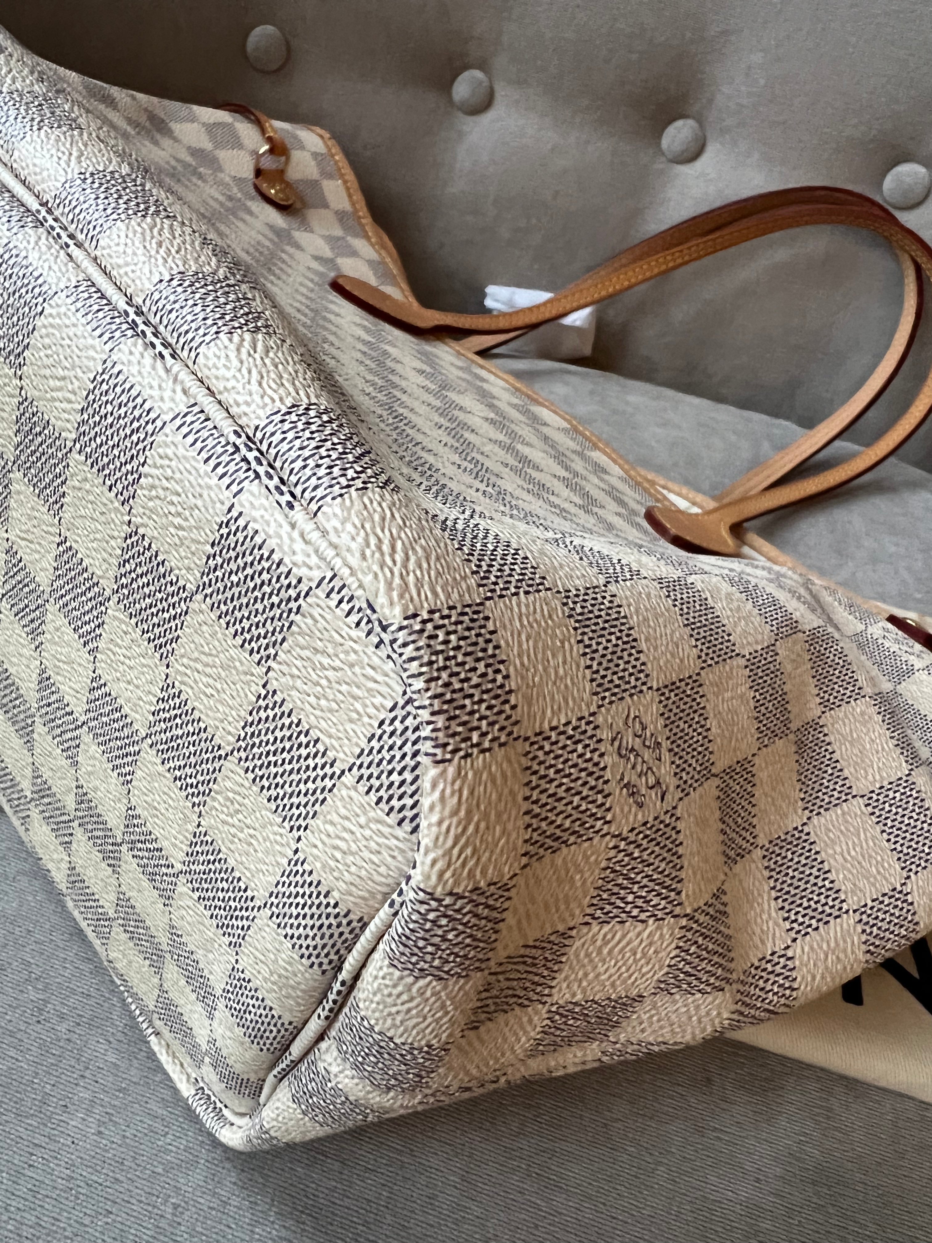 Louis Vuitton Neverfull MM  Damier Azur (RRP £1,410)
