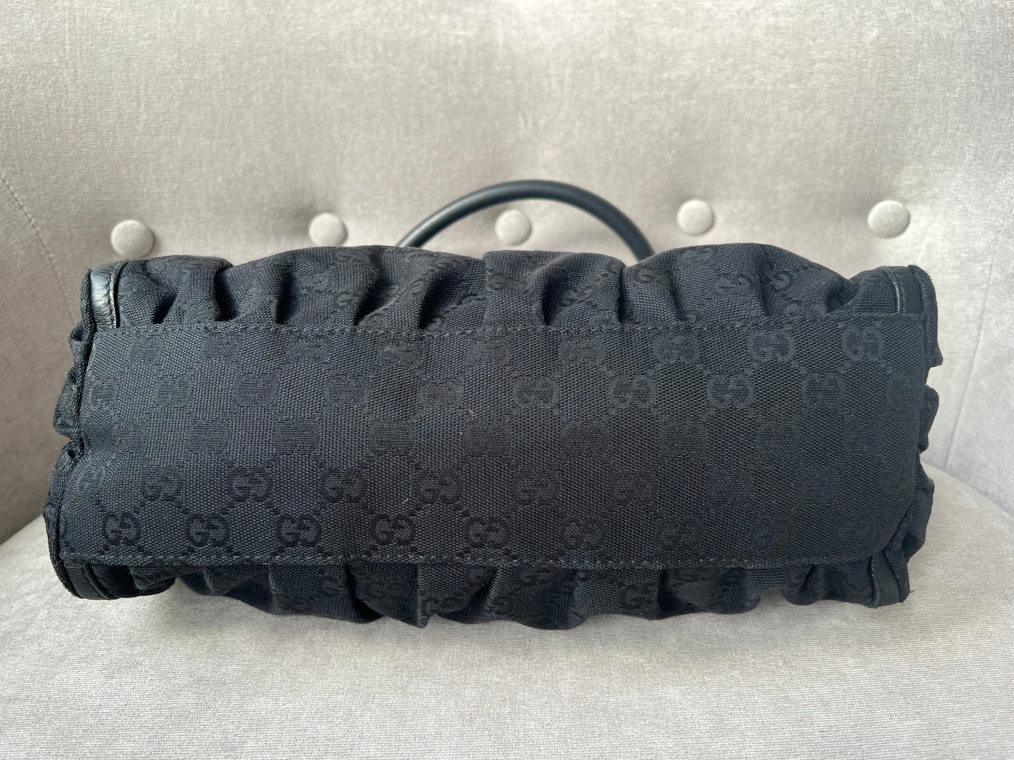Gucci GG Canvas Small Black Abbey D Ring Hobo