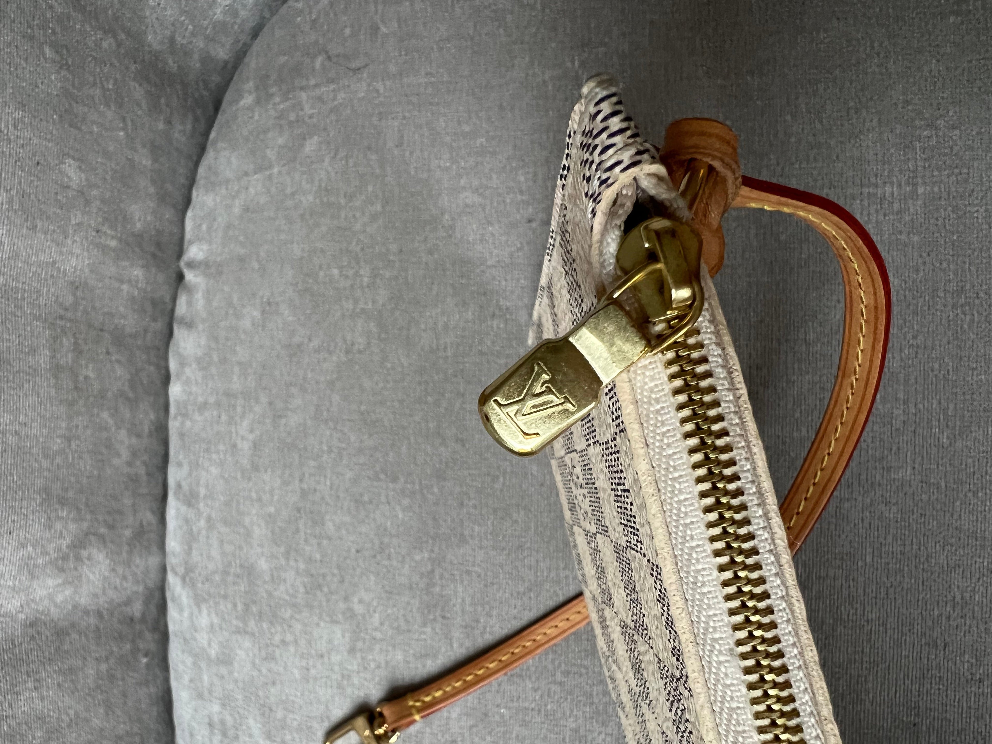 Louis Vuitton Pouch (from Neverfull MM) in Damier Azur