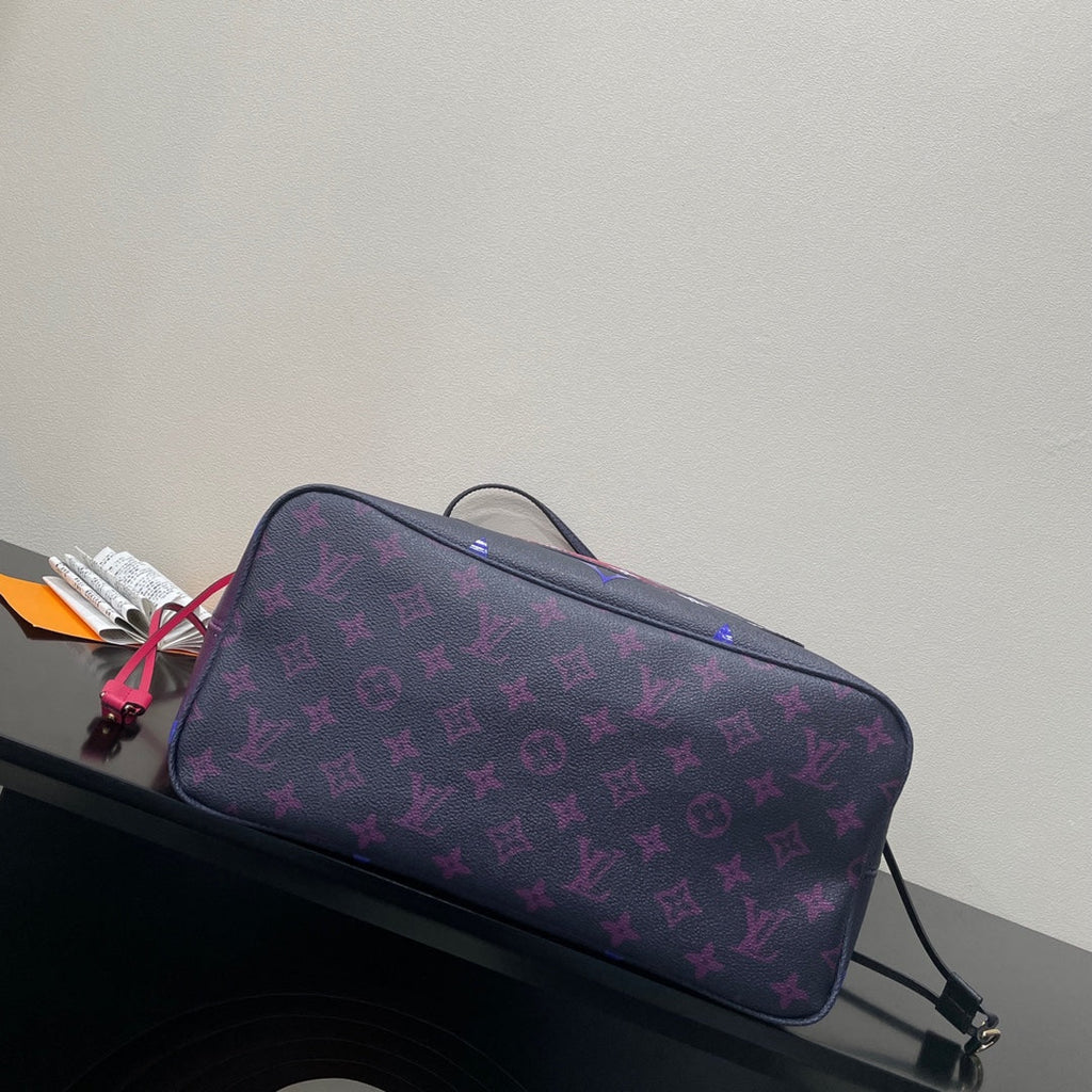 Louis Vuitton Neverfull MM  Tote Bag