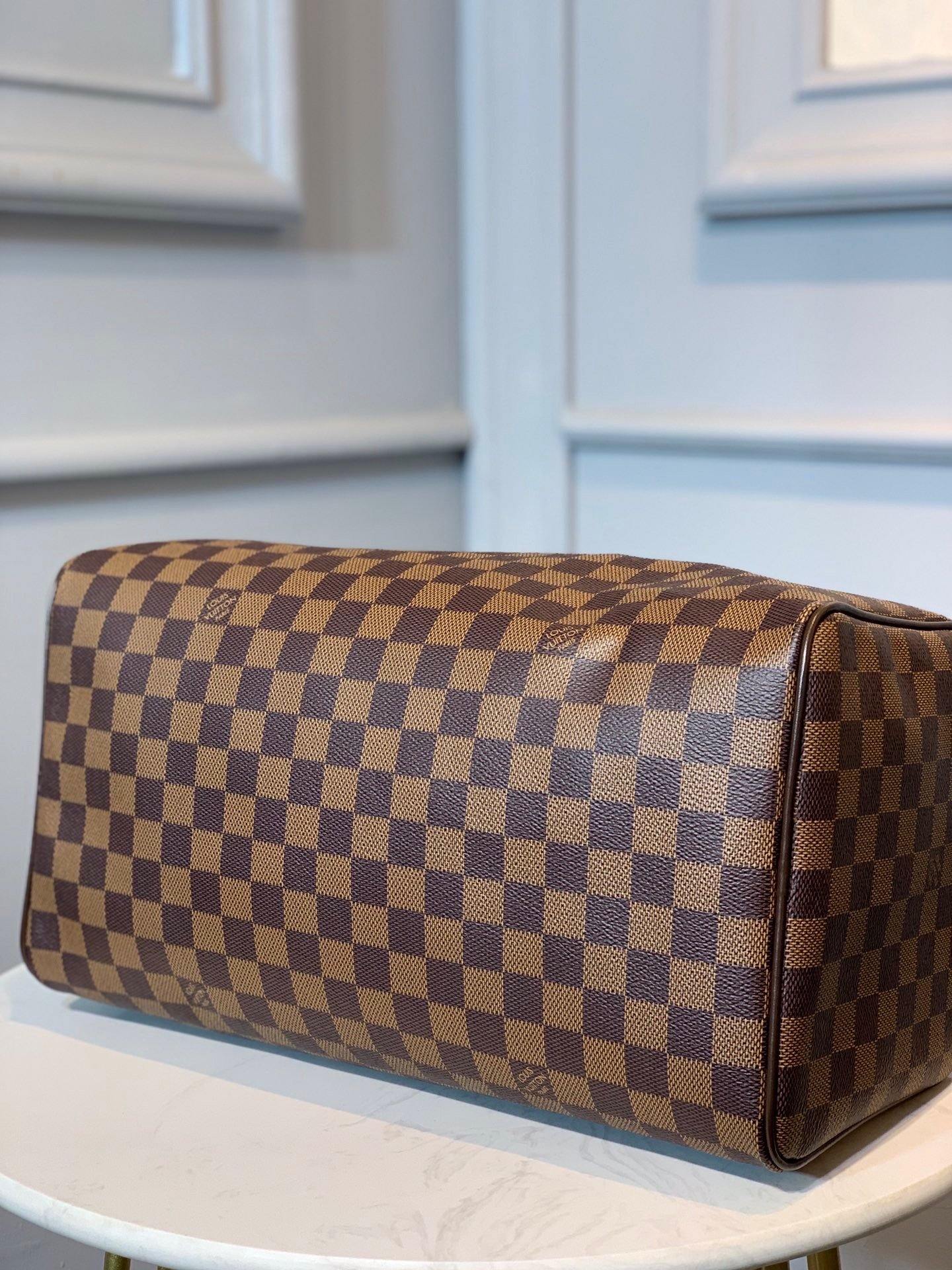 Louis Vuitton Speedy 30 Bag