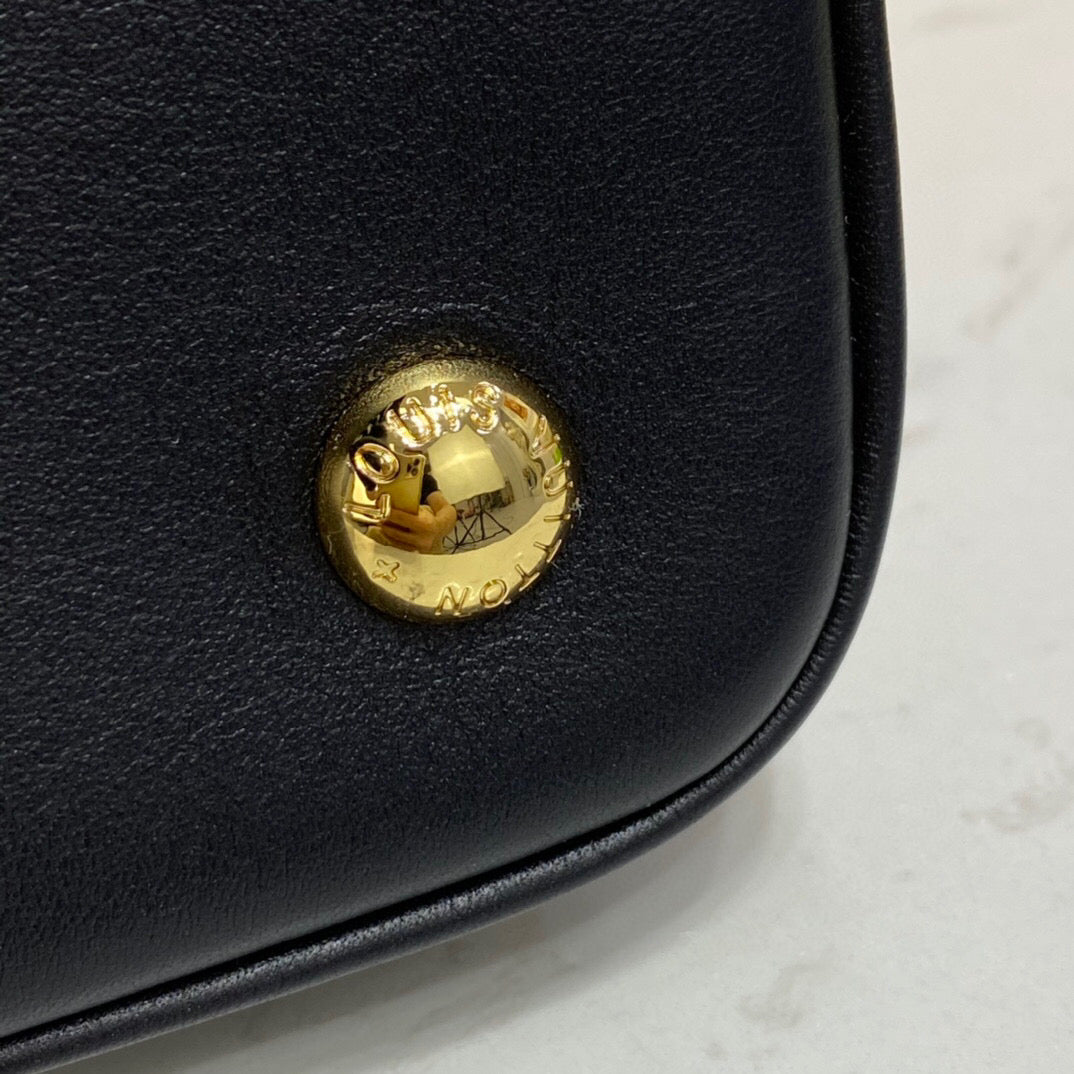 Louis Vuitton Noe MM Bag
