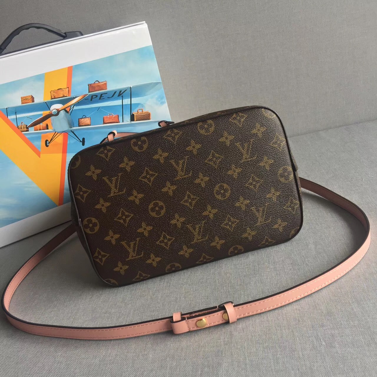Louis Vuitton NeoNoe MM Bag