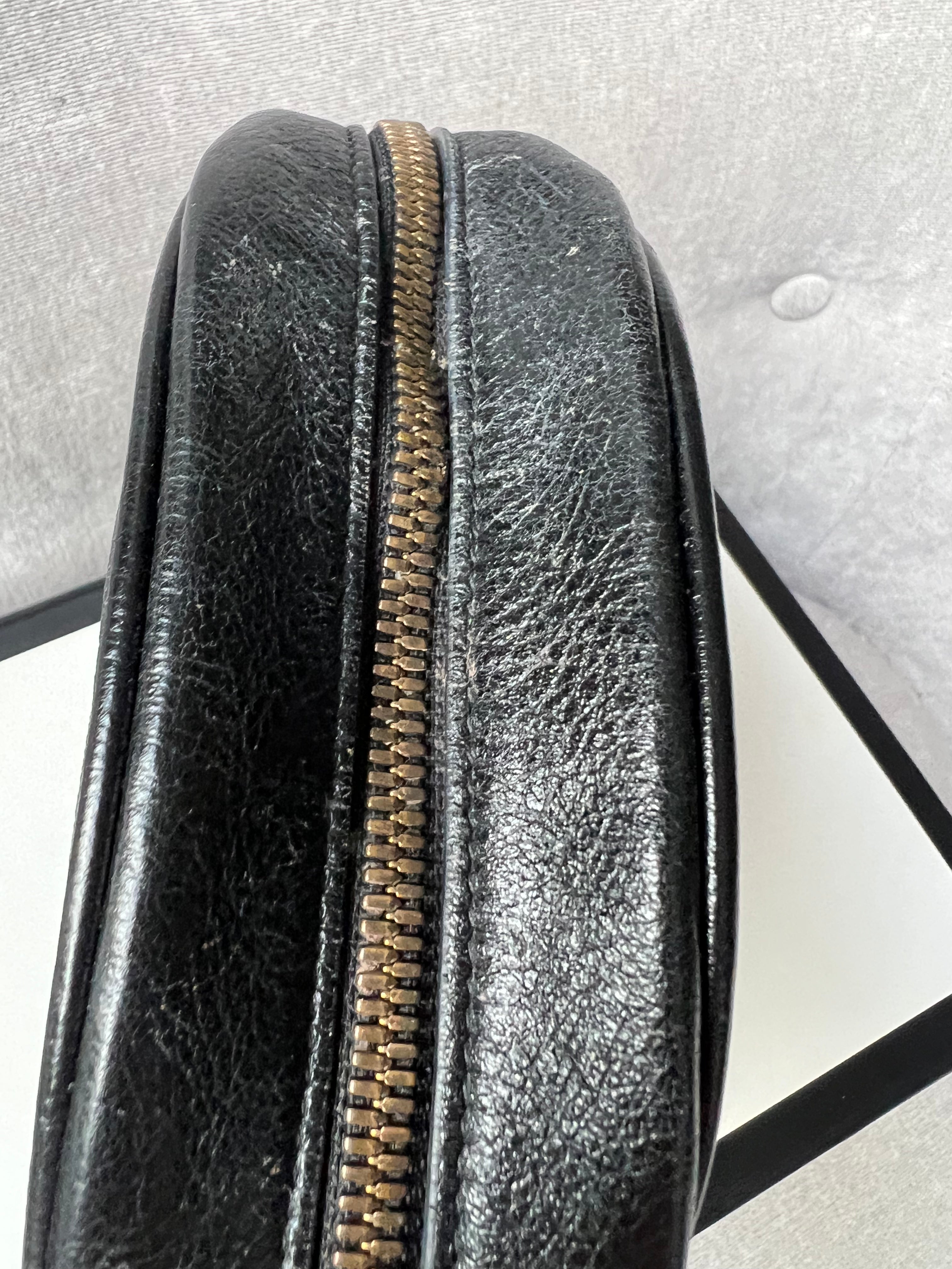 Gucci GG Round Black Marmont Small Shoulder Bag