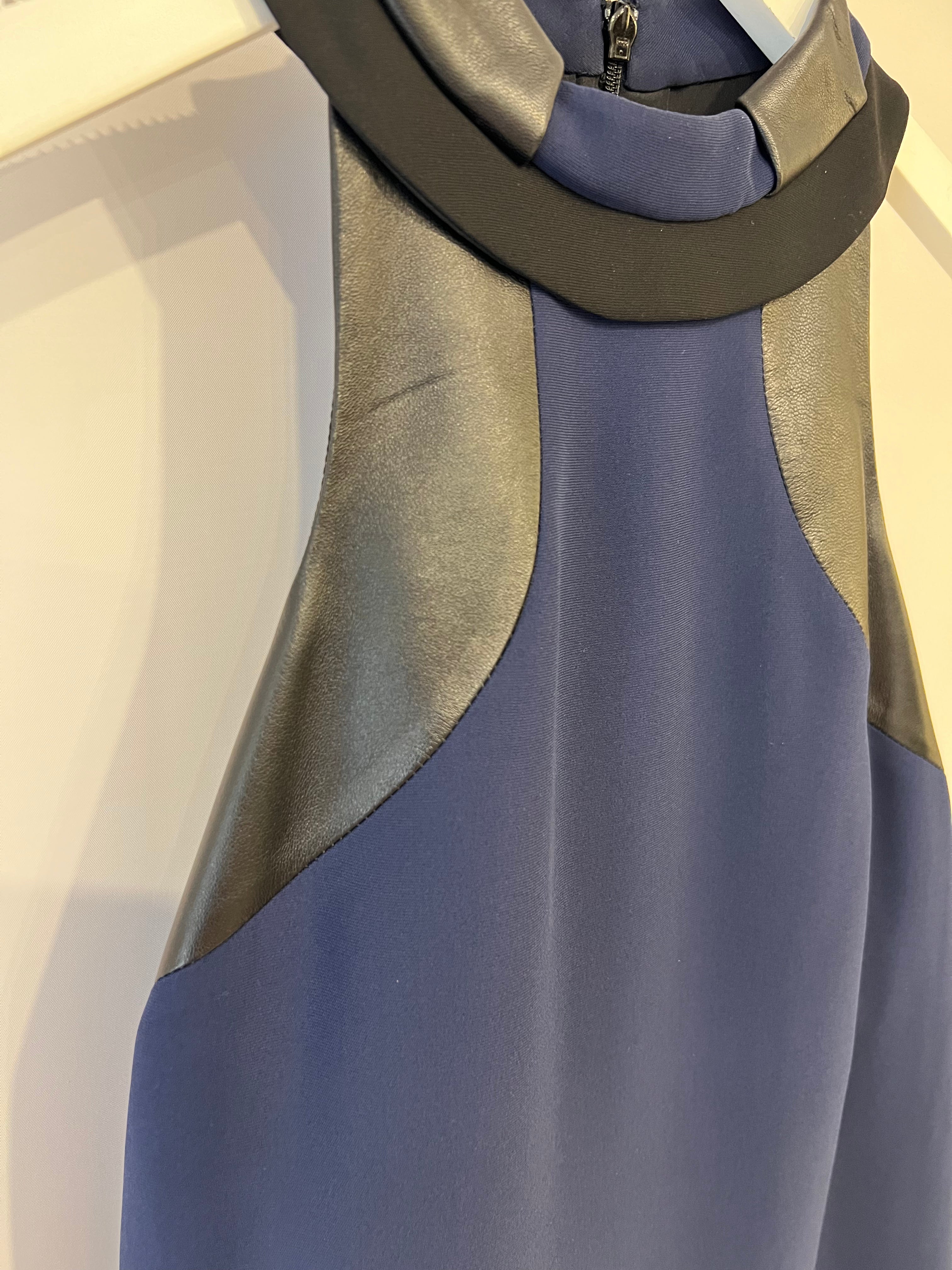 Gucci Navy Silk Sleeveless Dress with Black Leather Details Size IT 38 (UK 6)
