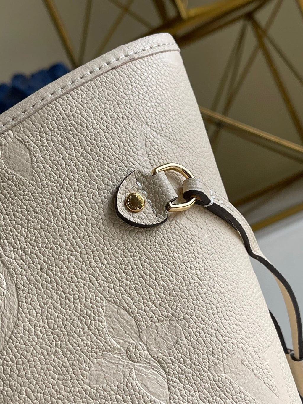 Louis Vuitton Neverfull MM Tote Bag