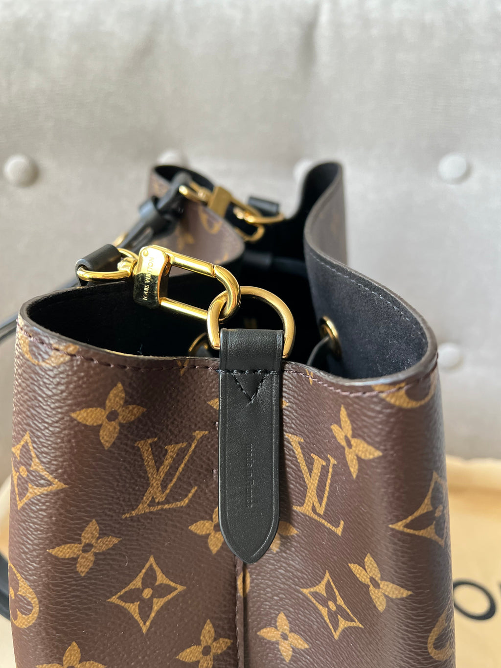 Louis Vuitton Neo Noe Monogram and Black (RRP £1,450)