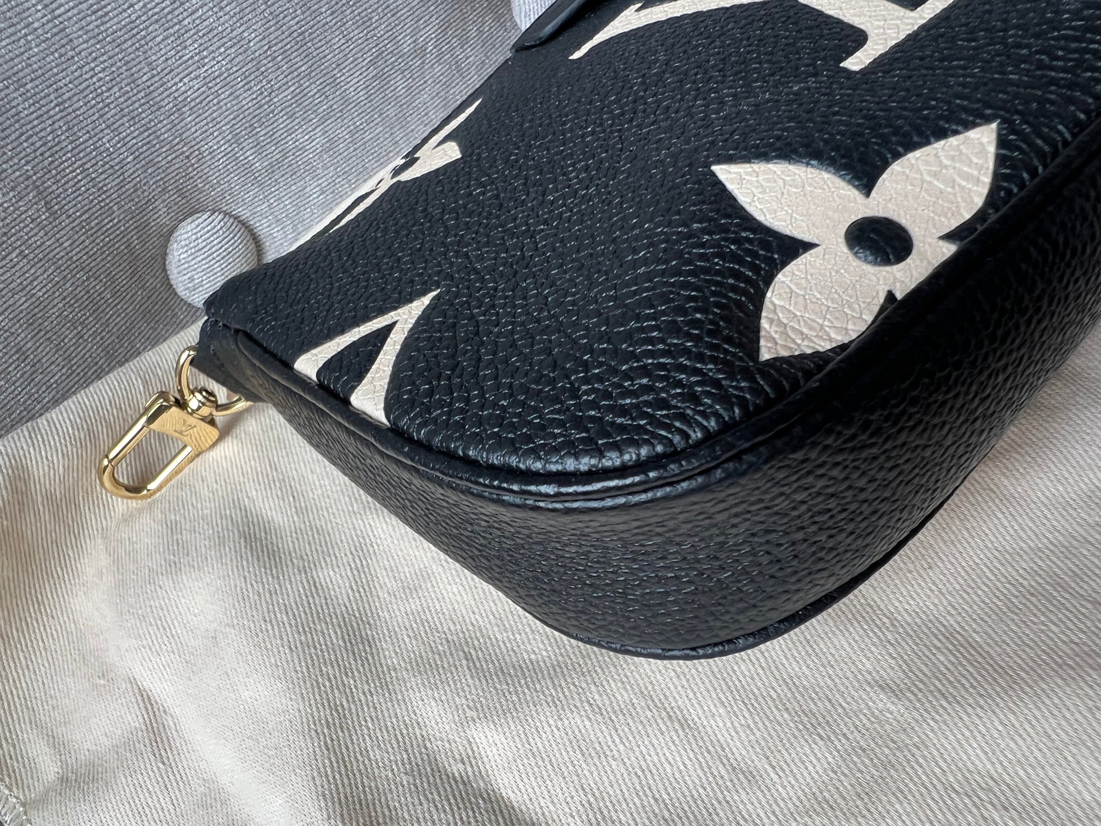 Louis Vuitton Multi Pochette Accessoires Black Beige Empreinte (RRP £2120)
