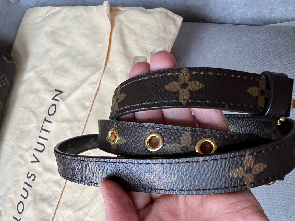 Louis Vuitton Pochette Metis Monogram (RRP £1,830)