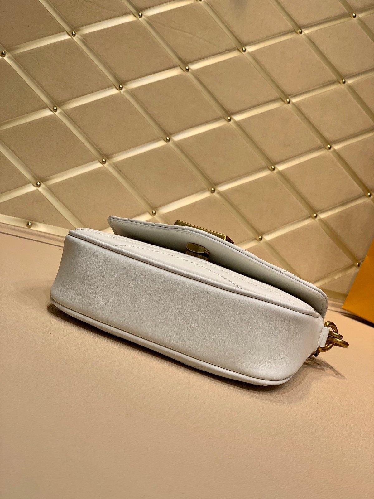 Louis Vuitton New Wave Multi Pochette Bag