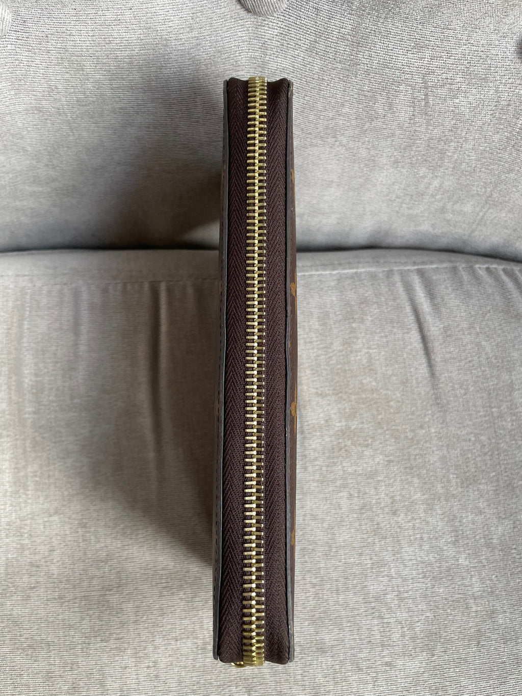 Louis Vuitton Zippy Wallet in Monogram (RRP £565)