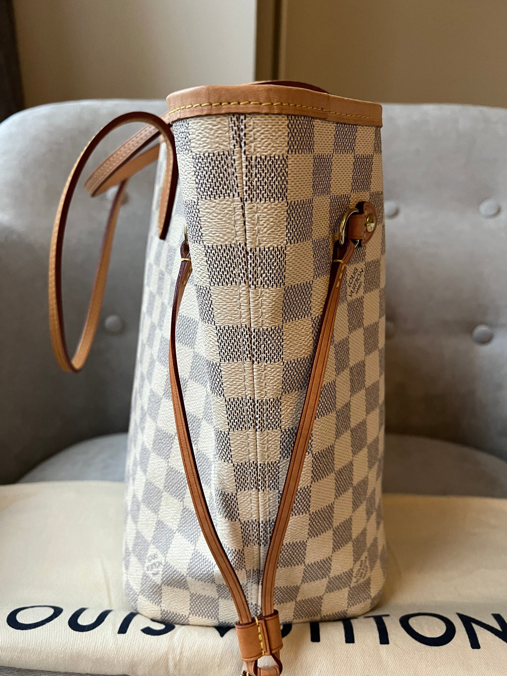 Louis Vuitton Neverfull MM  Damier Azur (RRP £1,410)