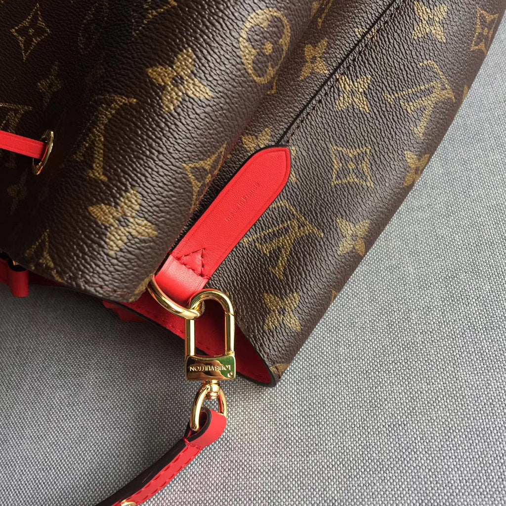 Louis Vuitton NeoNoe MM Bag
