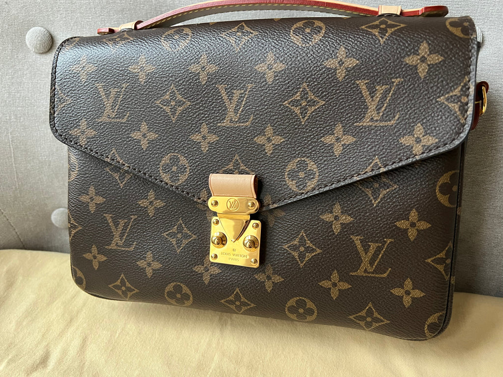 Louis Vuitton Pochette Metis Monogram (RRP £1,830)