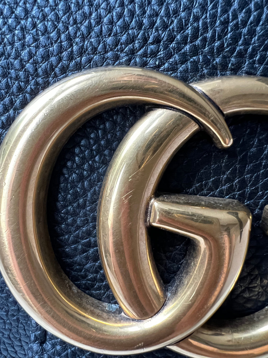 Gucci GG Black Marmont Medium Top Handle Bag