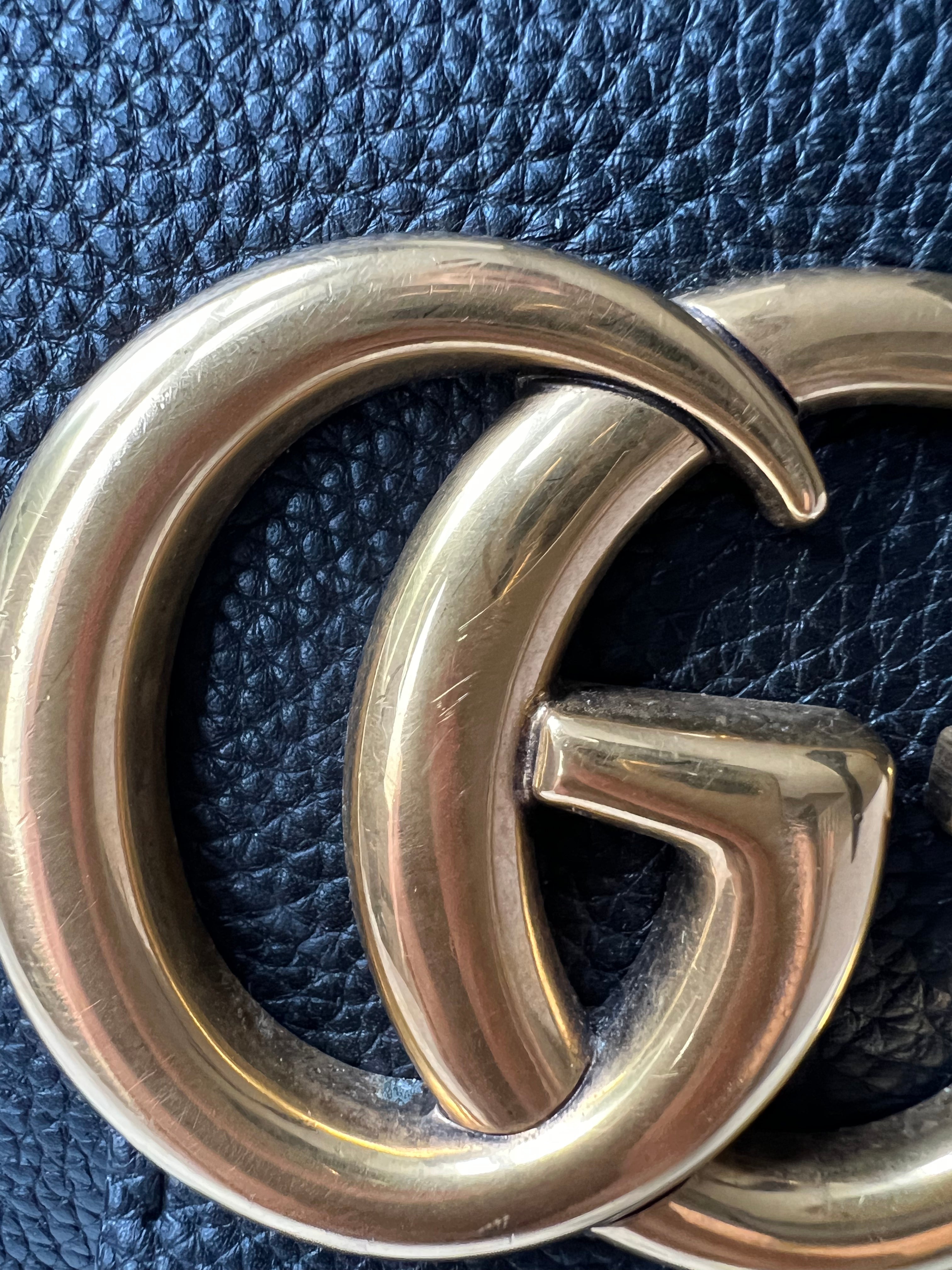 Gucci GG Black Marmont Medium Top Handle Bag