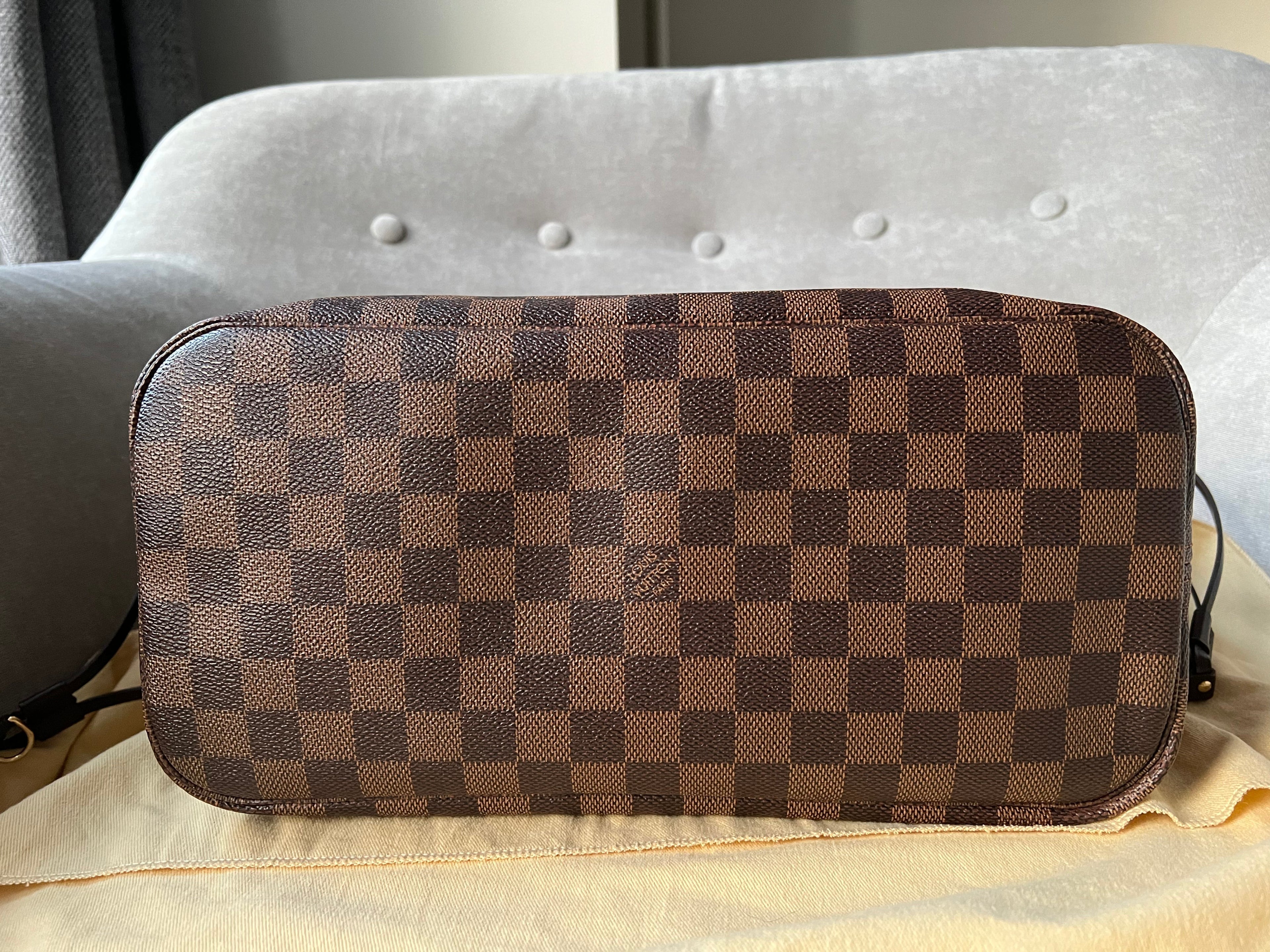 Louis Vuitton Neverfull MM Damier Ebene Cherry Interior (RRP £1,410)
