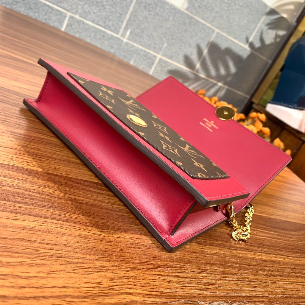 Louis Vuitton Flore Chain Wallet