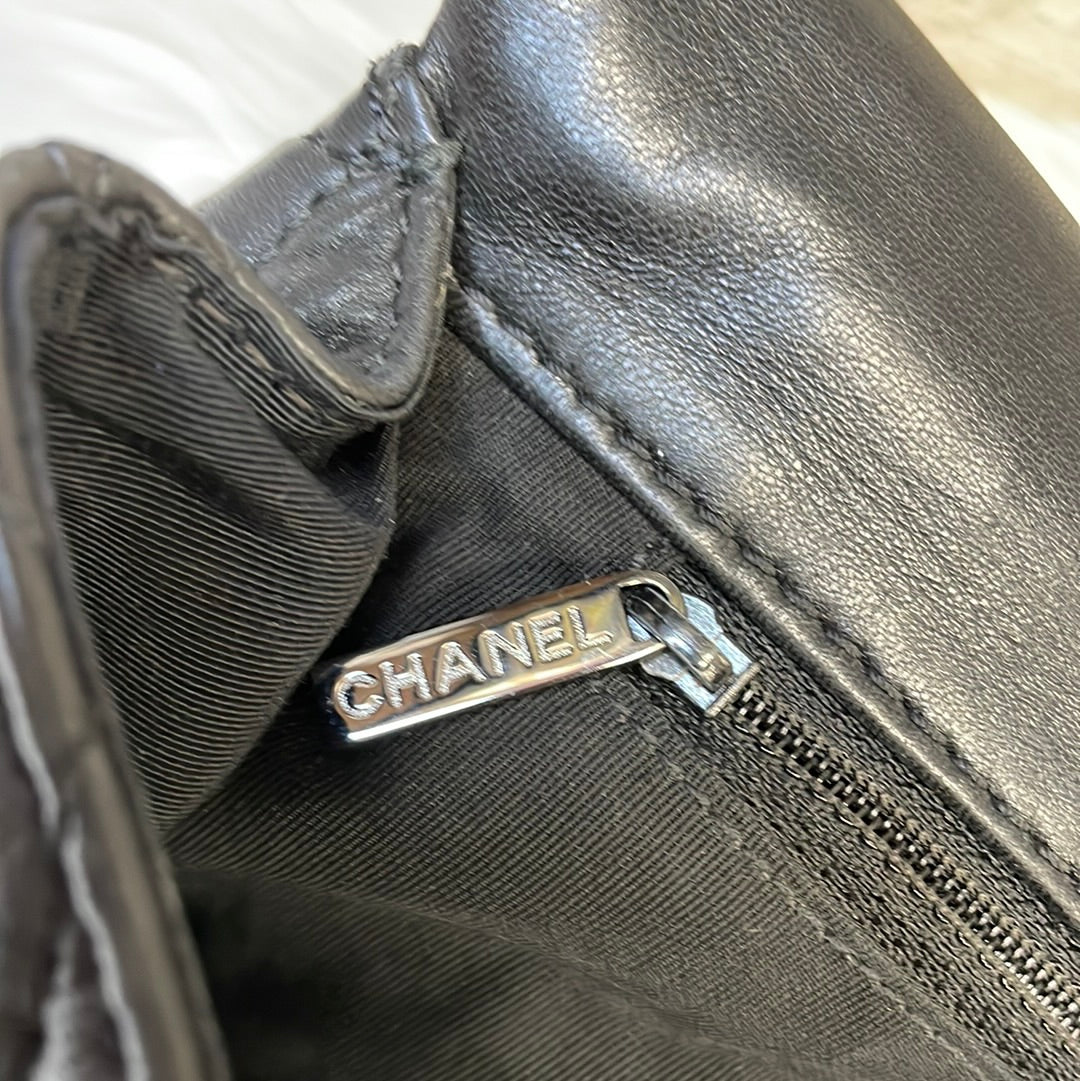 Clutch Luxury Designer By Chanel  Size: Medium