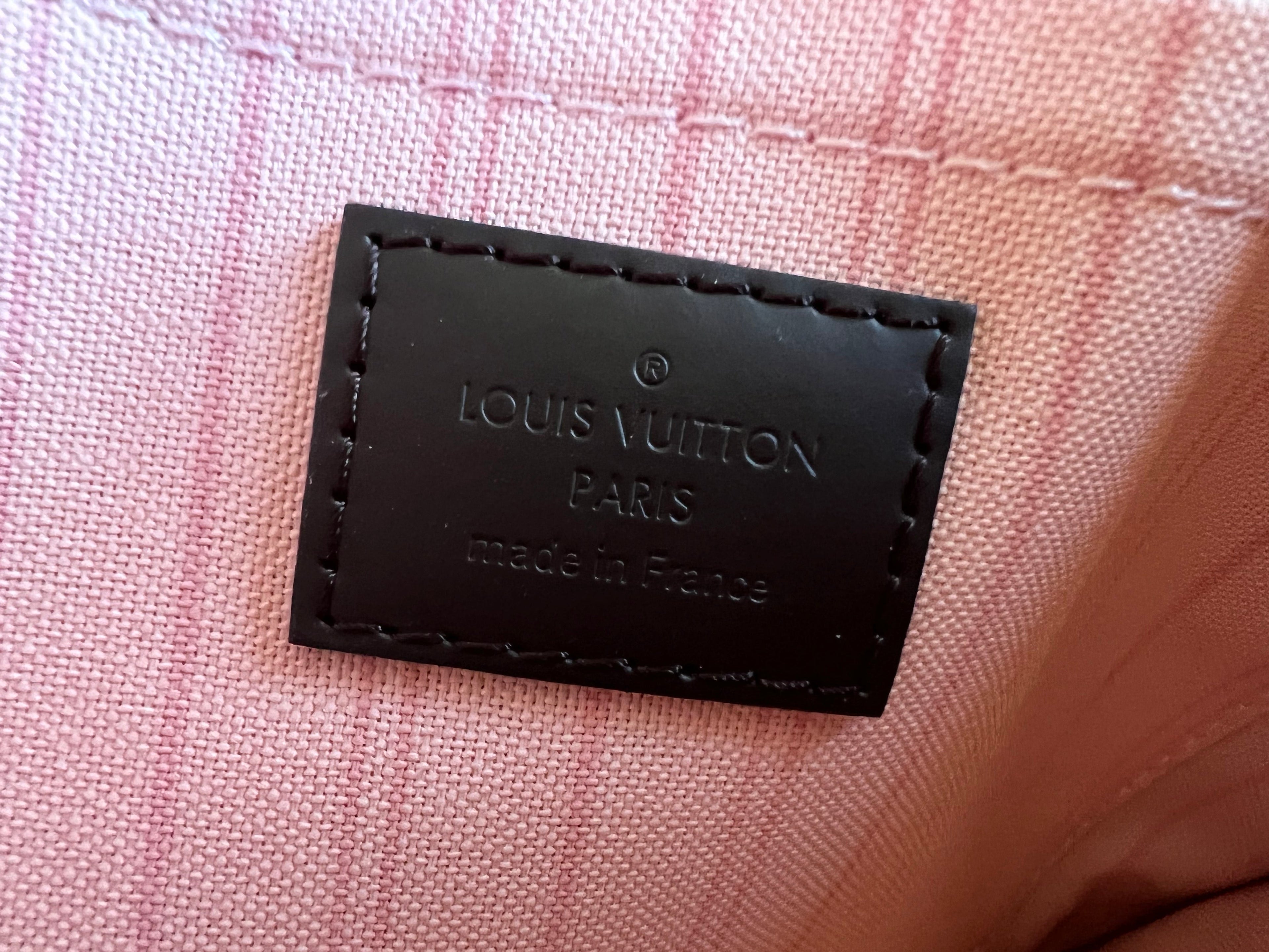 Louis Vuitton Pouch (from Neverfull MM) in Damier Ebene