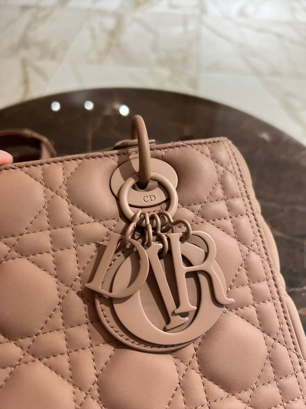 Lady Dior Medium Ultra Matte Pink