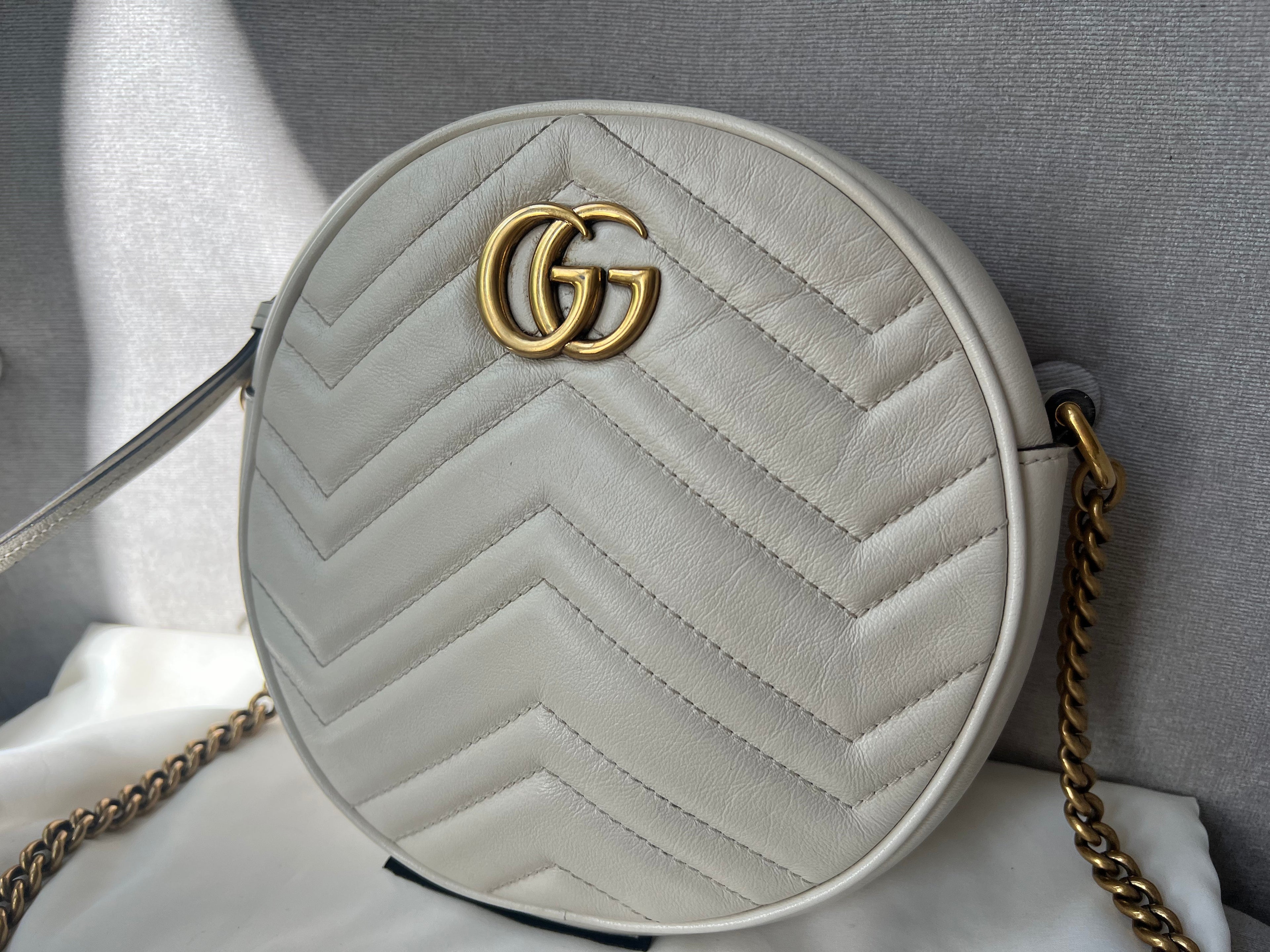 Gucci GG Round White Marmont Small Shoulder Bag